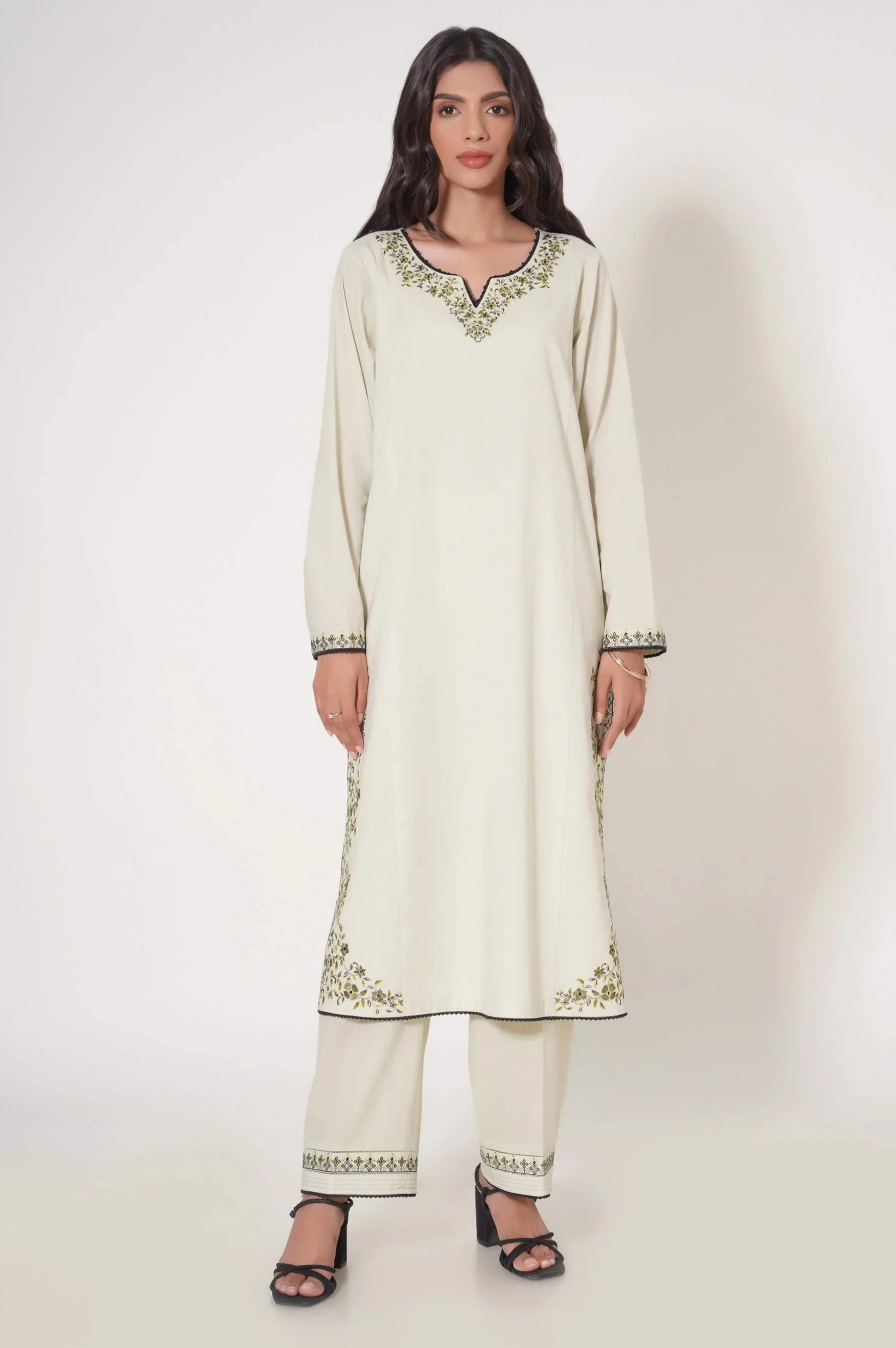 Unstitched 3 Piece Embroidered Slub Cambric Suit - Image 3