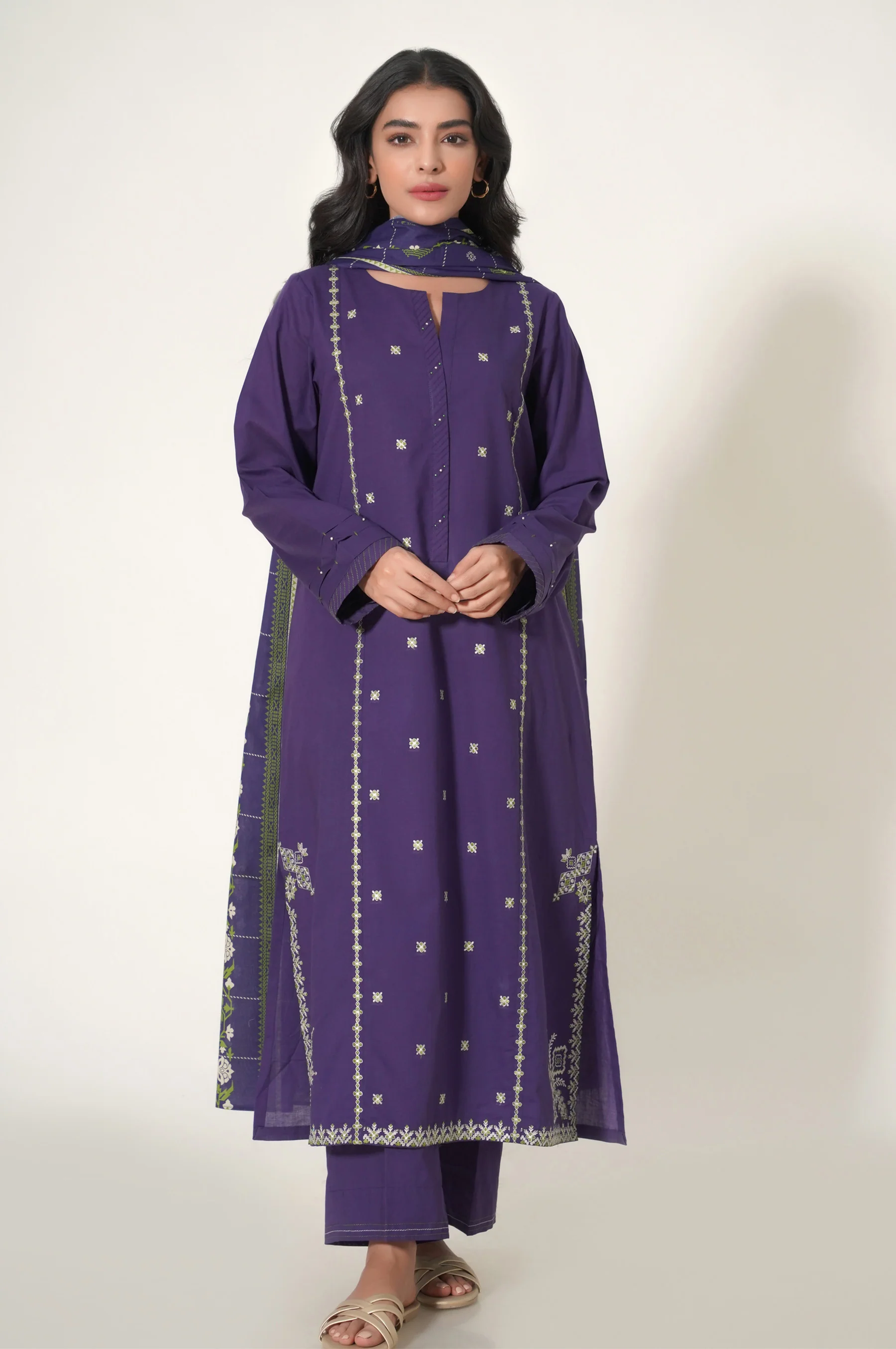 Unstitch 3 Piece Embroidered Slub Cambric Suit - Image 2