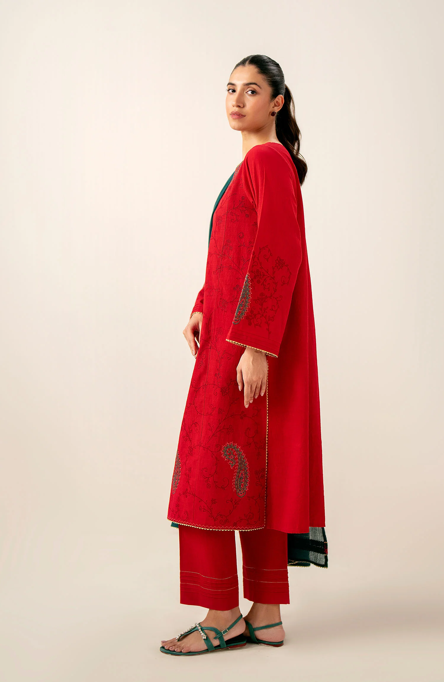Unstitched 3 Piece Embroidered Slub Lawn with Cotton Net Dupatta - Image 3
