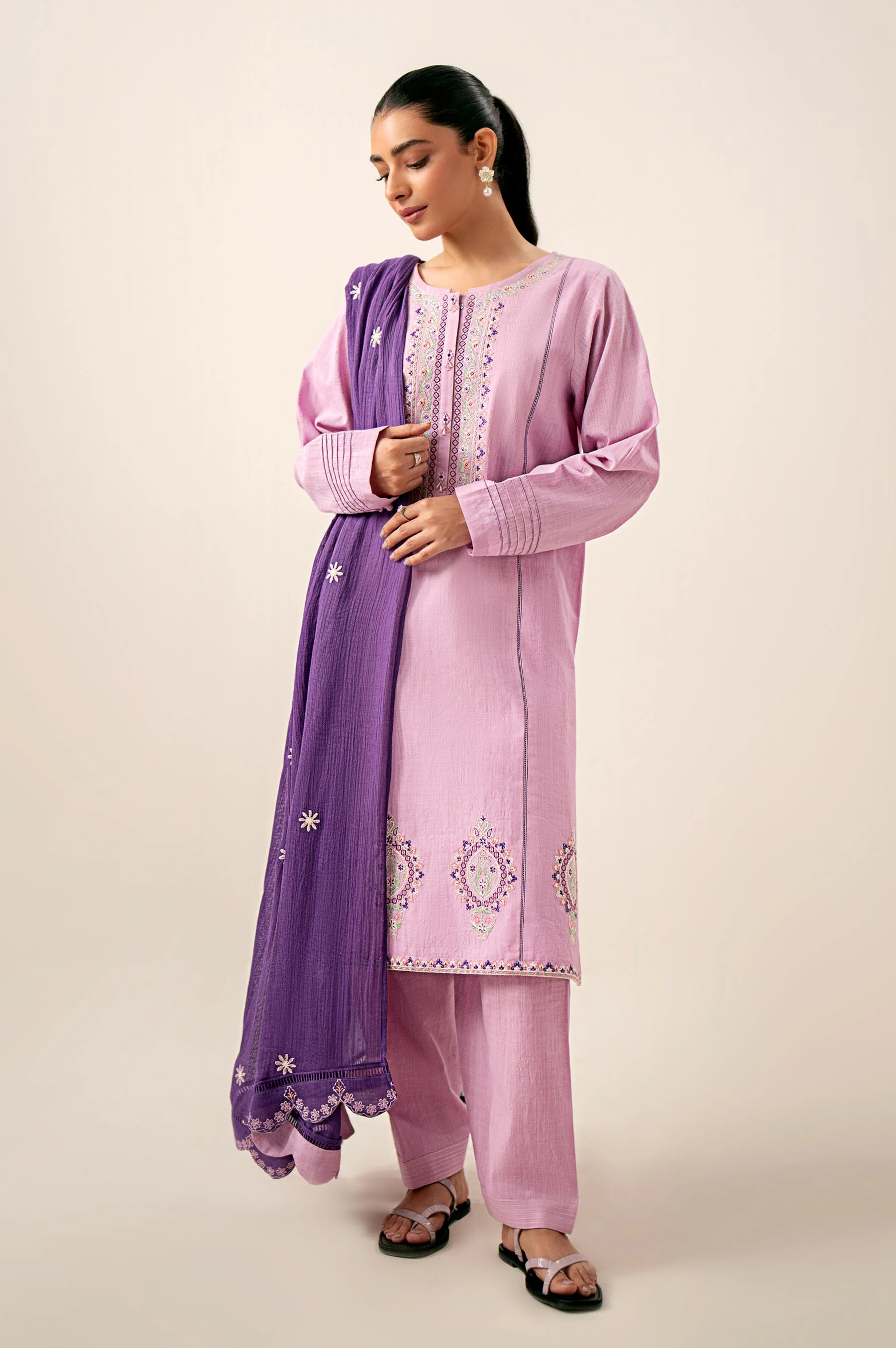 Unstitched 3 Piece Embroidered Slub Lawn with Cotton Net Dupatta - Image 5