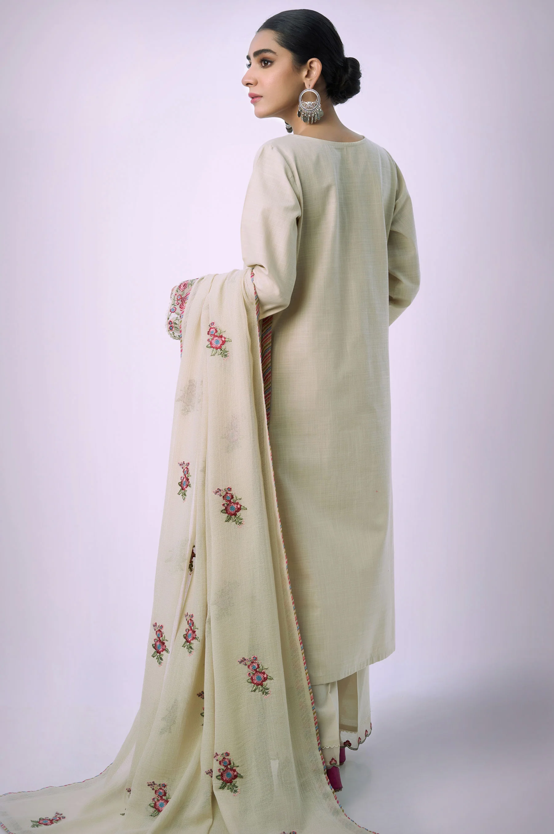 Unstitched 3 Piece Embroidered Textured Slub Suit - Image 3
