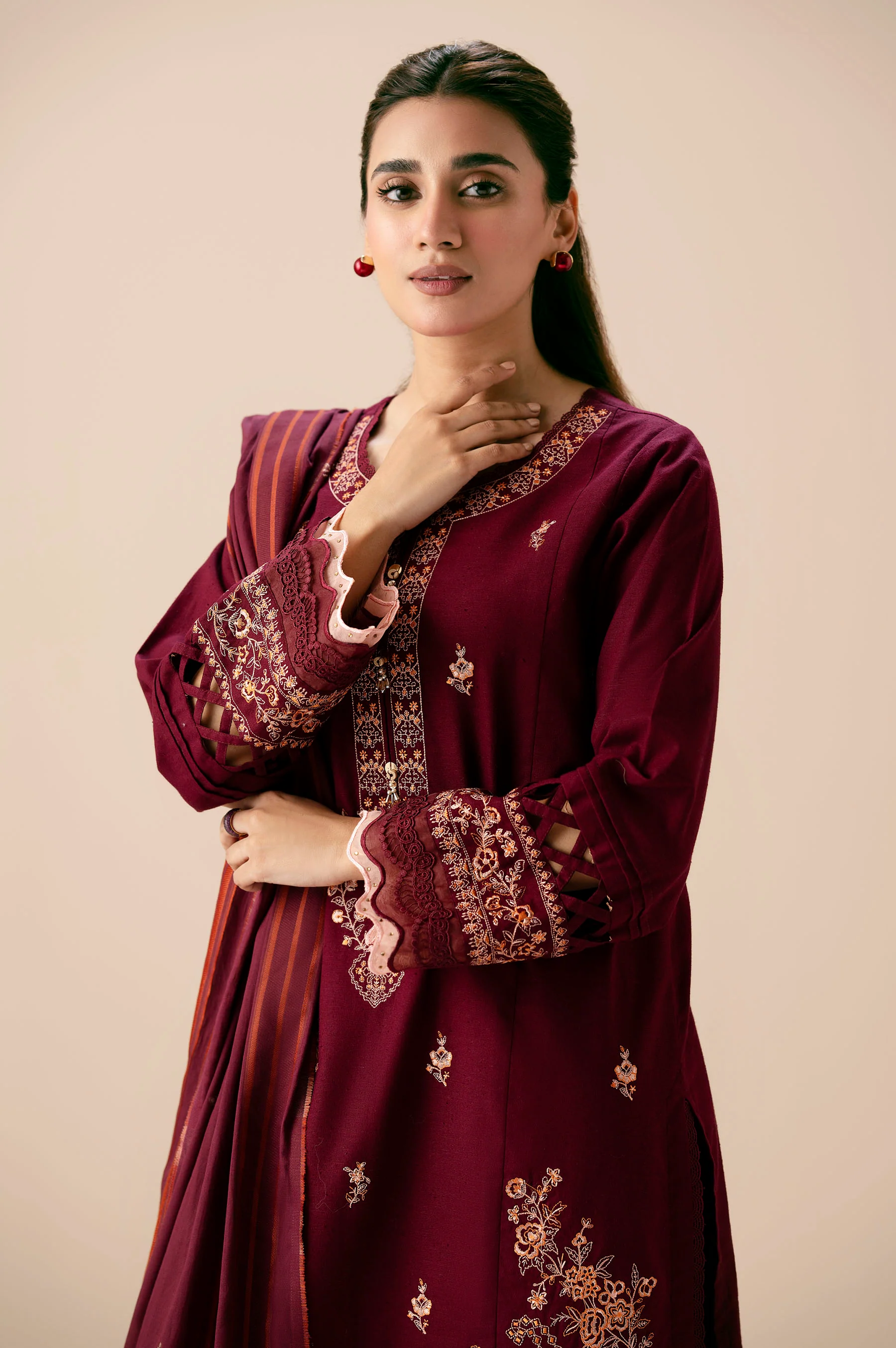 Unstitched 3 Piece Embroidered Textured Slub Suit - Image 2