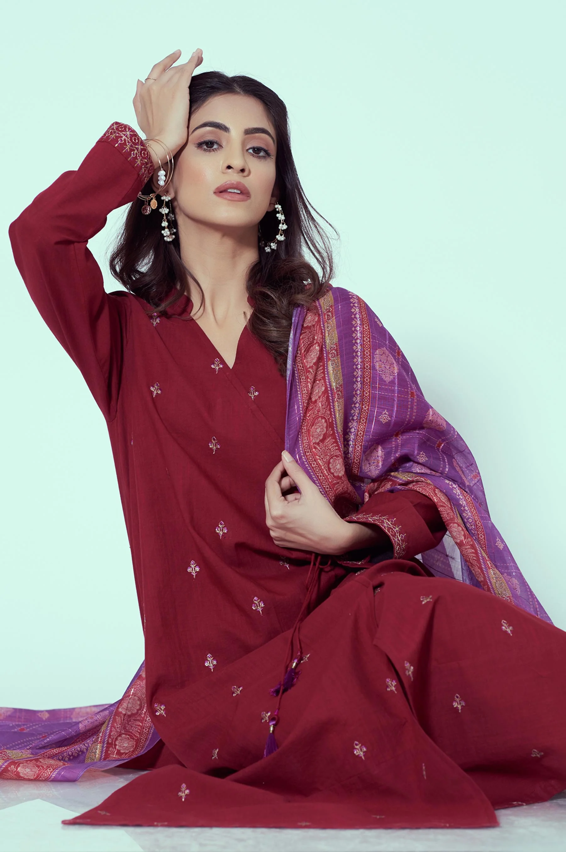 Unstitched 3 Piece Embroidered Textured Slub Suit - Image 3
