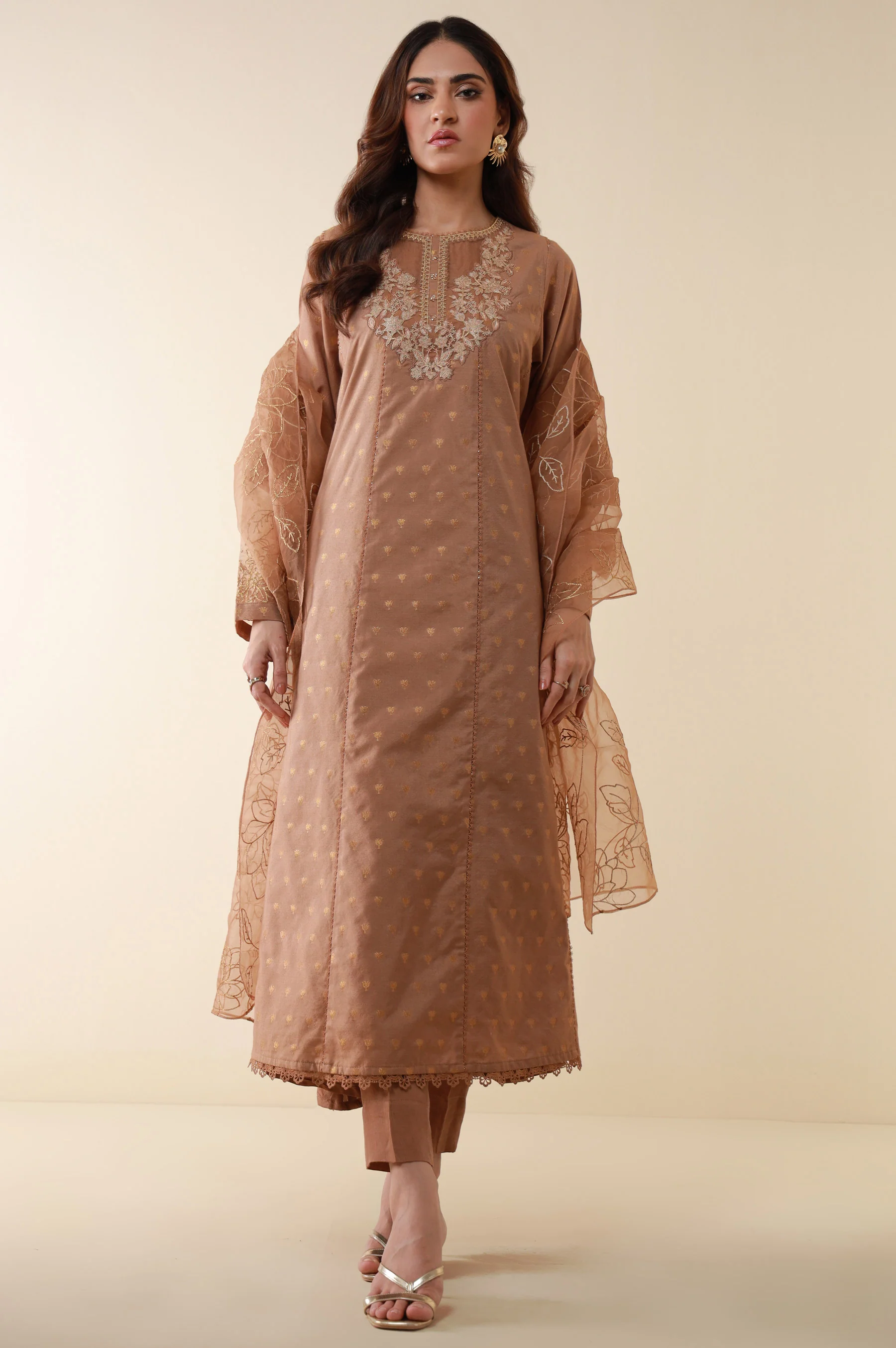 Unstitched 3 Piece Embroidered Zari Jacquard Suit - Image 3