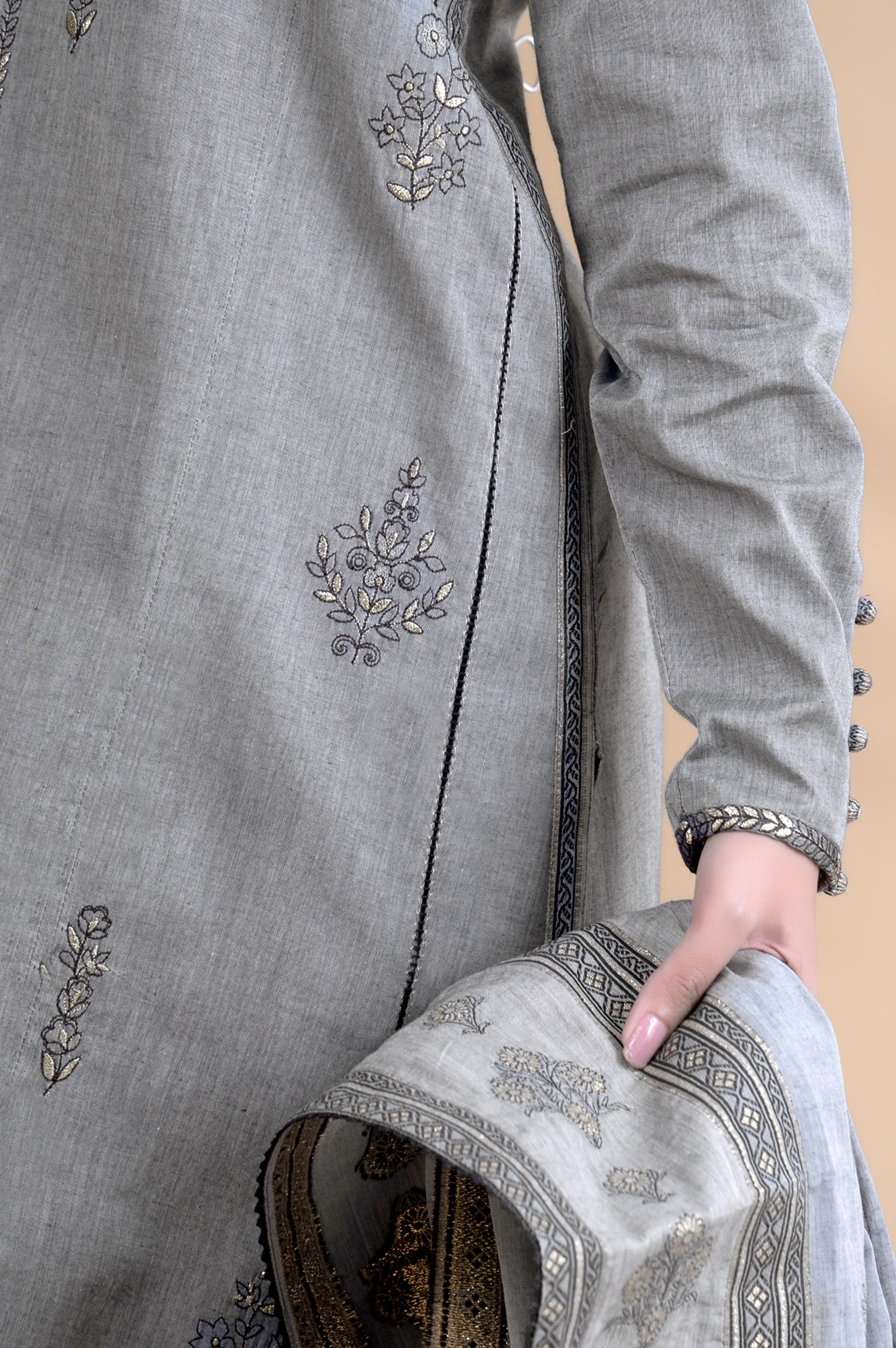Unstitched 3 Piece Embroidered Yarn Dyed Jacquard Suit - Image 7