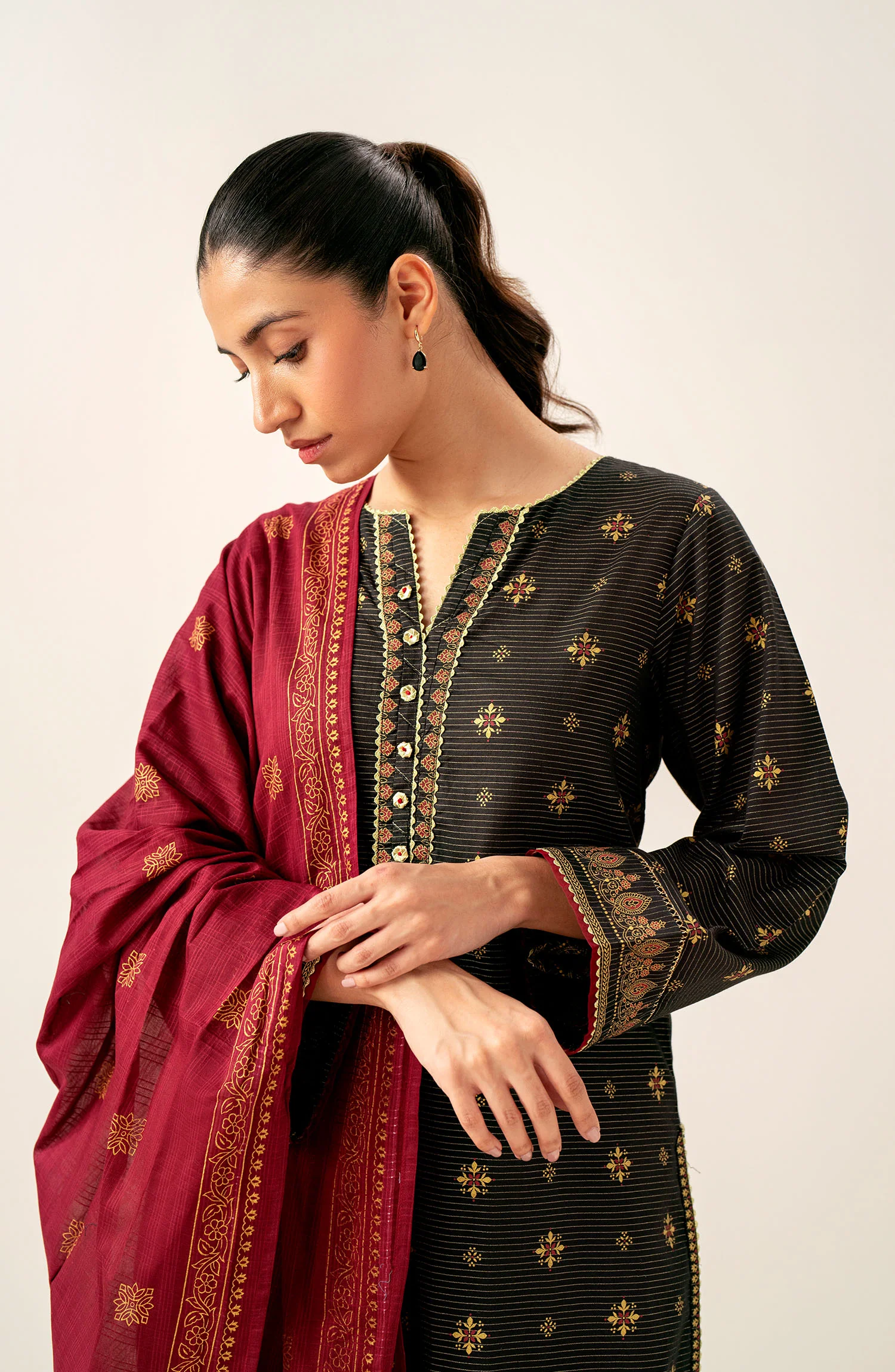 Unstitched 3 Piece Paste Printed Dobby Mysuri Suit - Image 4