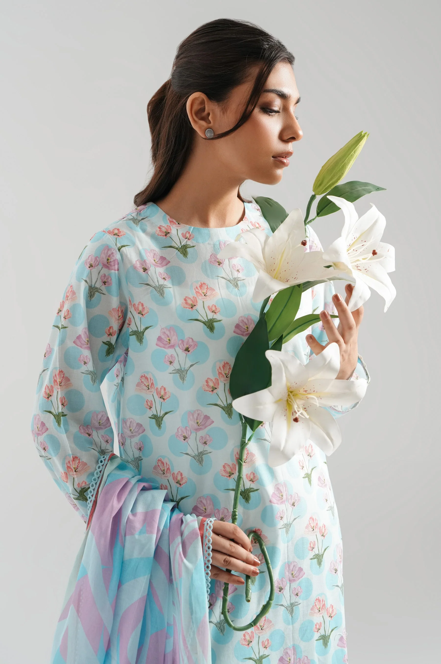 UNSTITCHED PRINTED SUIT - Image 3