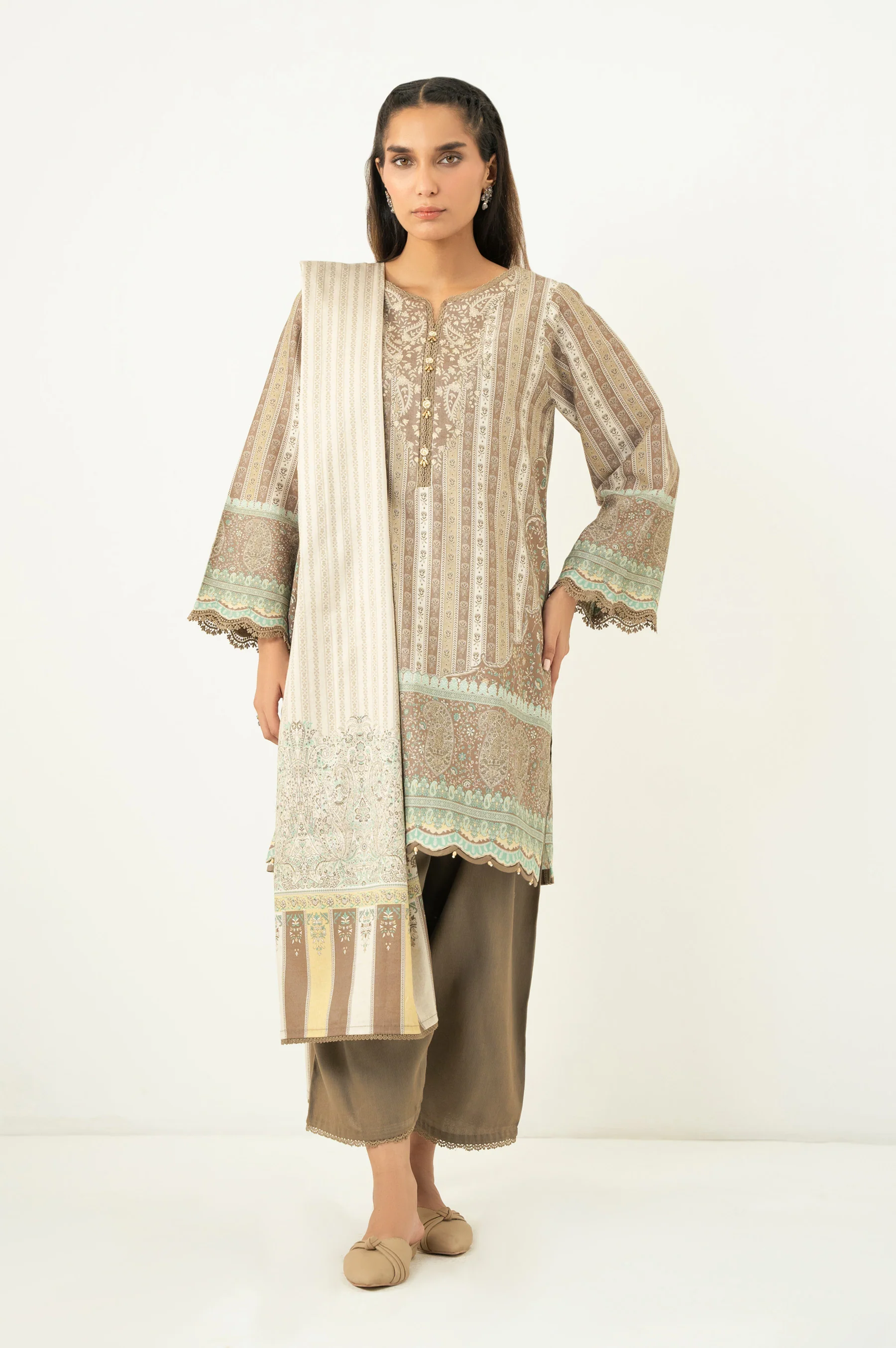 UNSTITCHED 3 PIECE PRINTED SUIT