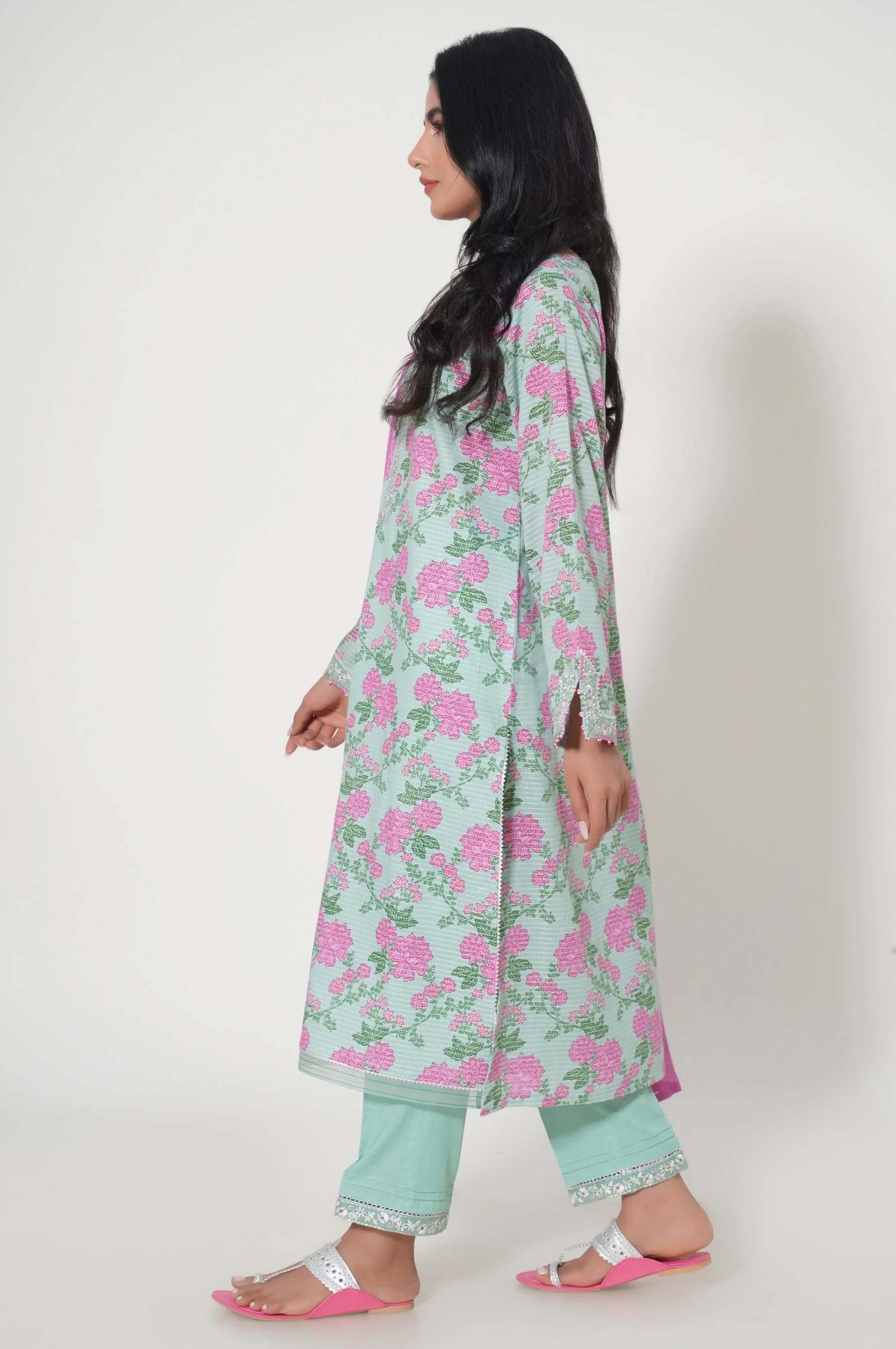 Unstitched 3 Piece Printed Dobby Lawn - Image 4