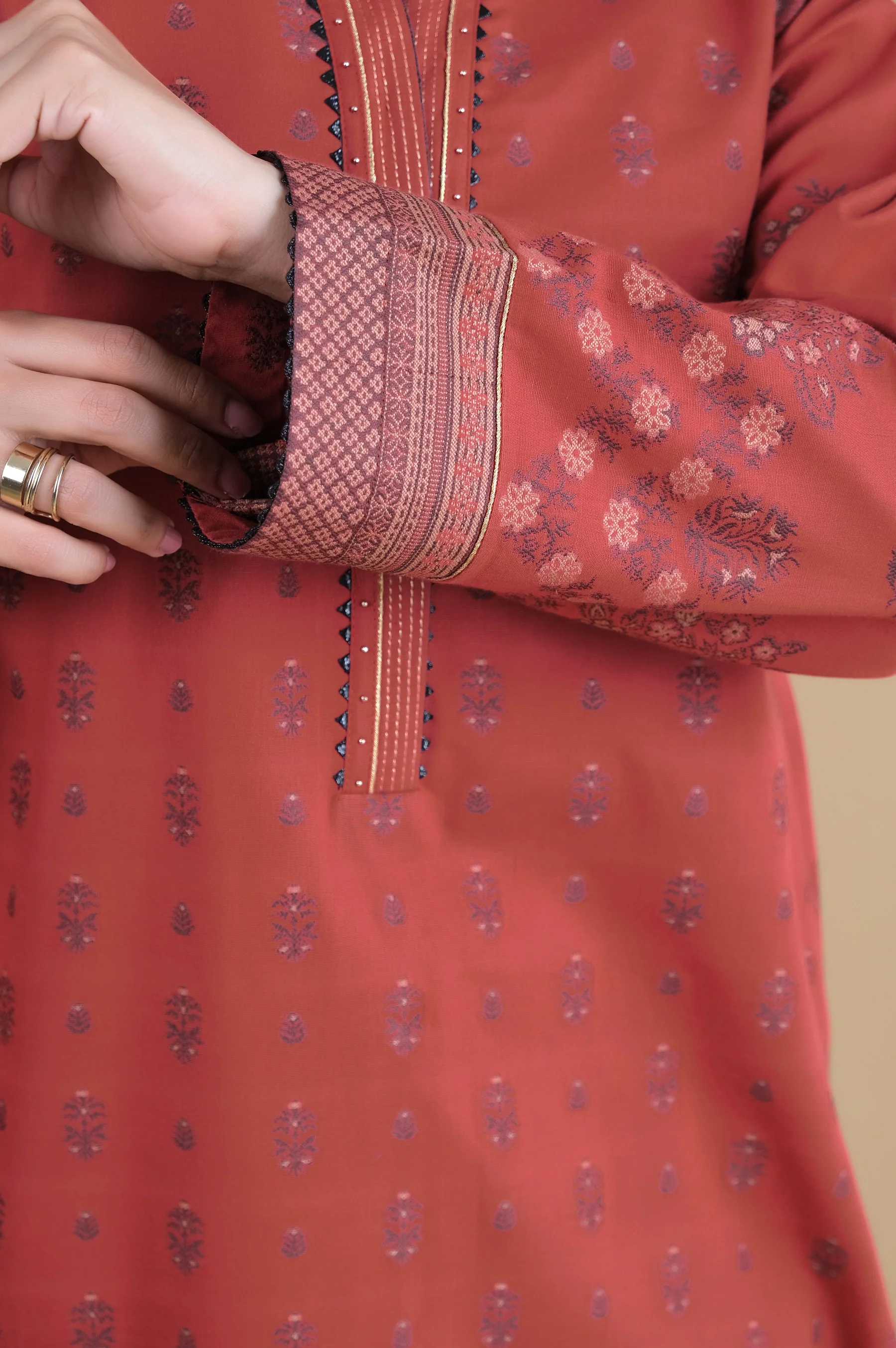 Unstitched 3 Piece Dyed Jacquard Suit - Image 4