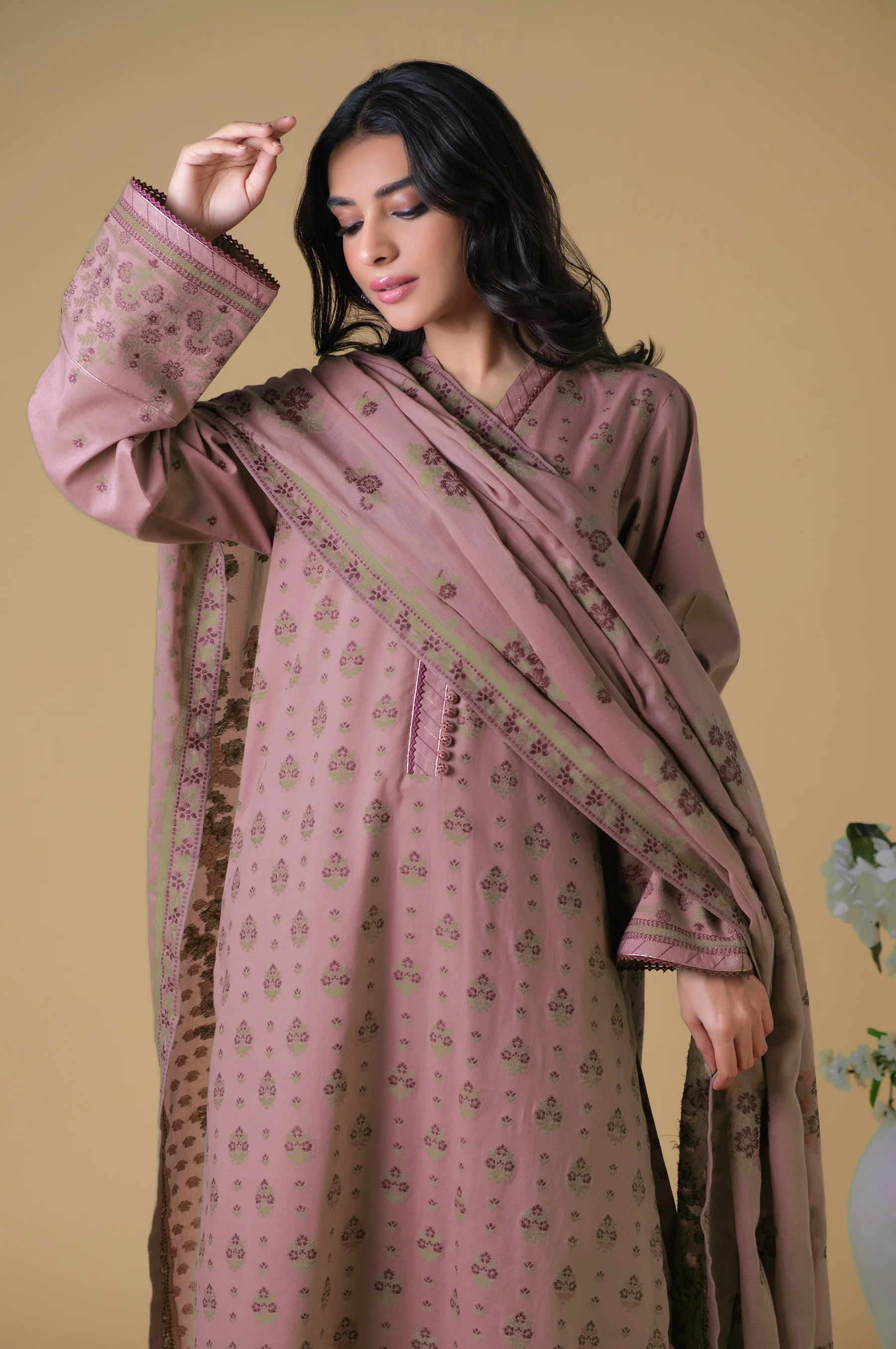 Unstitched 3 Piece Dyed Jacquard Suit - Image 4
