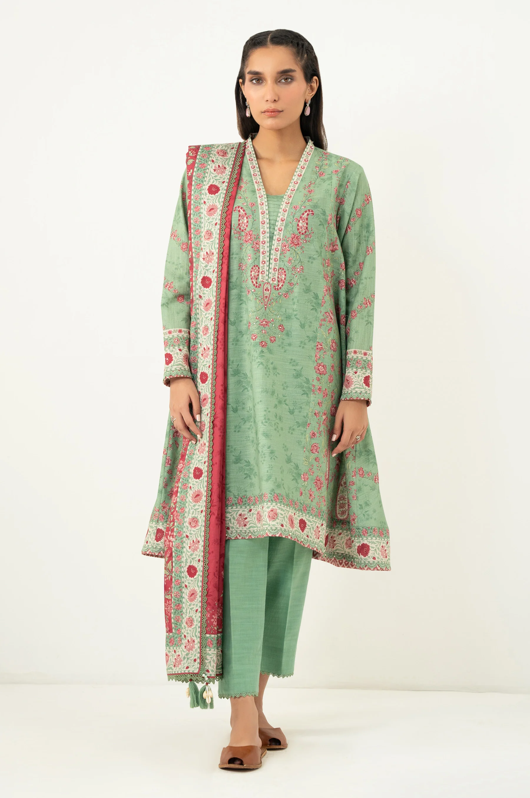 UNSTITCHED 3 PIECE PRINTED SUIT