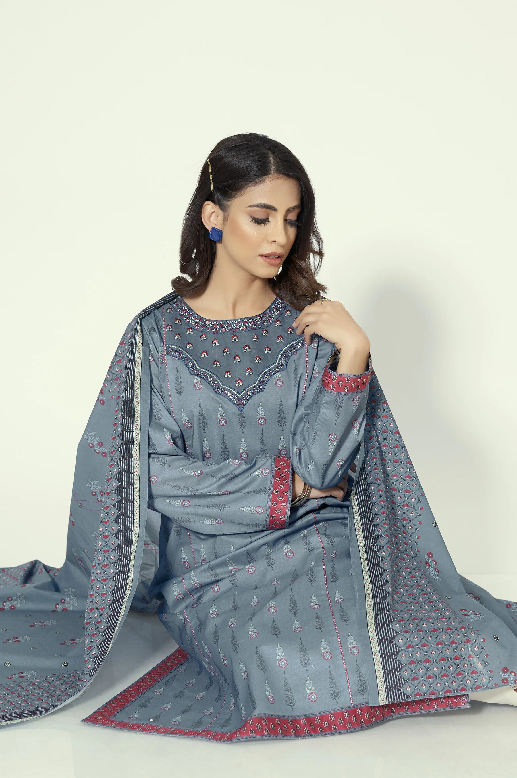 Unstitched 2 Piece Printed Lawn Suit - Image 2