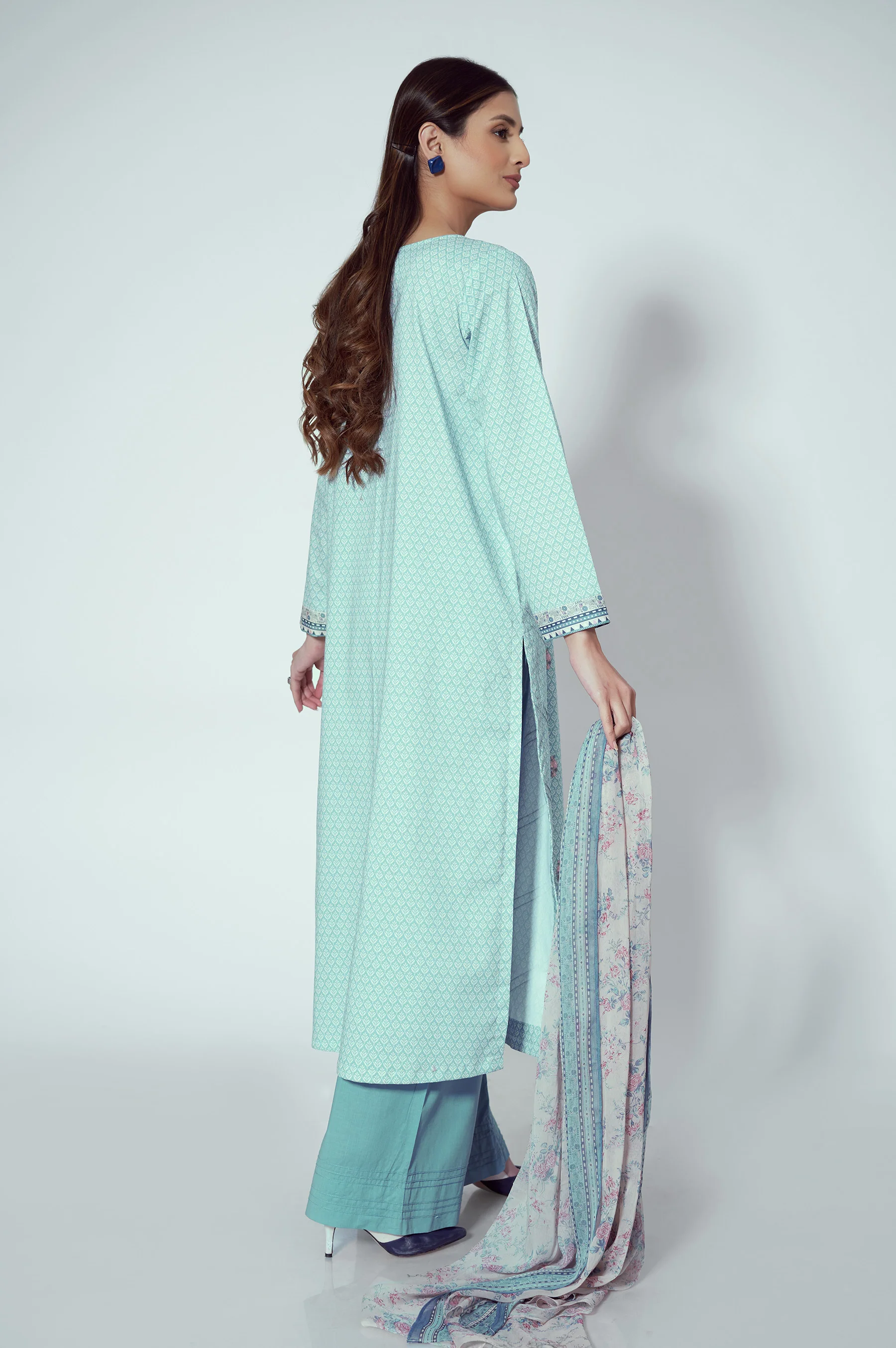 Unstitched 3 Piece Embroidered Lawn Suit - Image 3