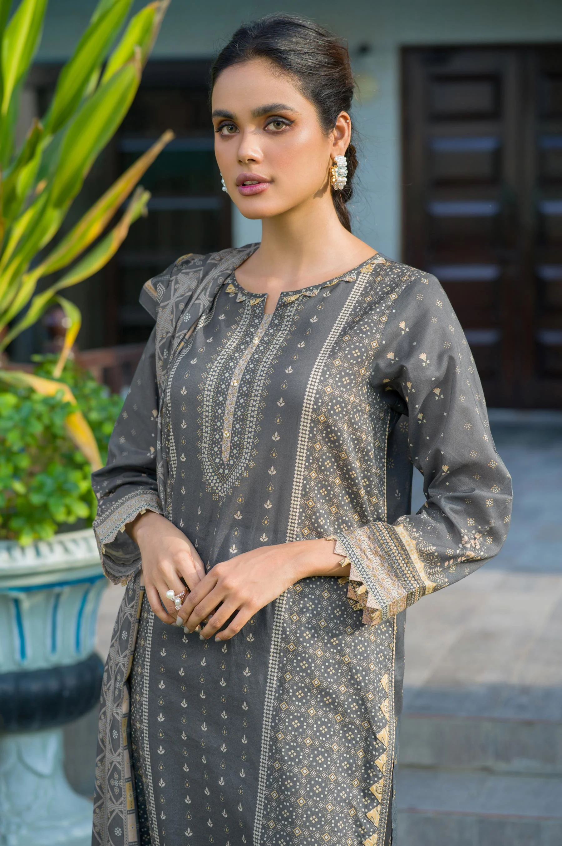 Unstitched 3 Piece Printed Lawn Suit