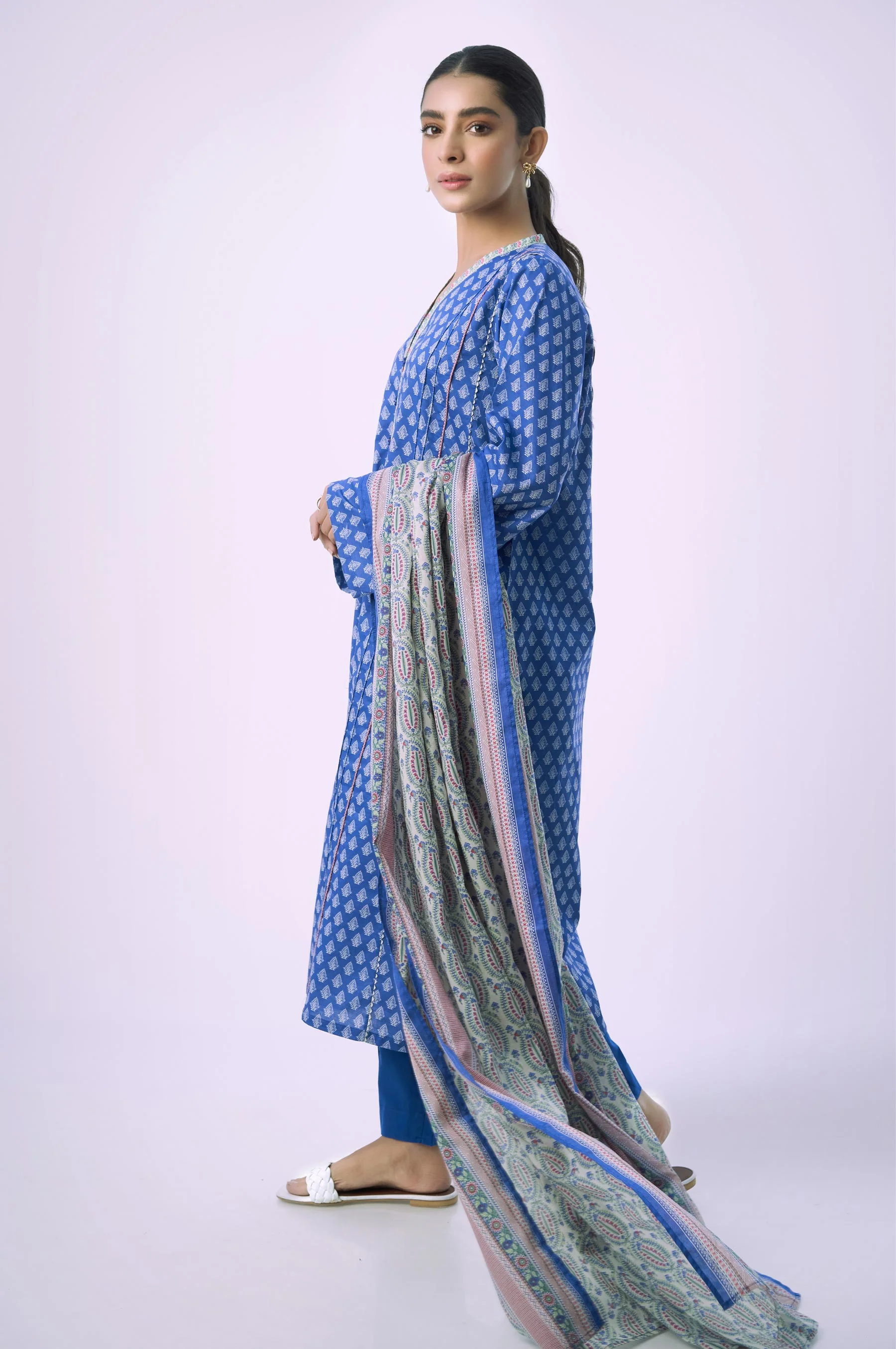 Unstitched 3 Piece Printed Lawn Suit - Image 5
