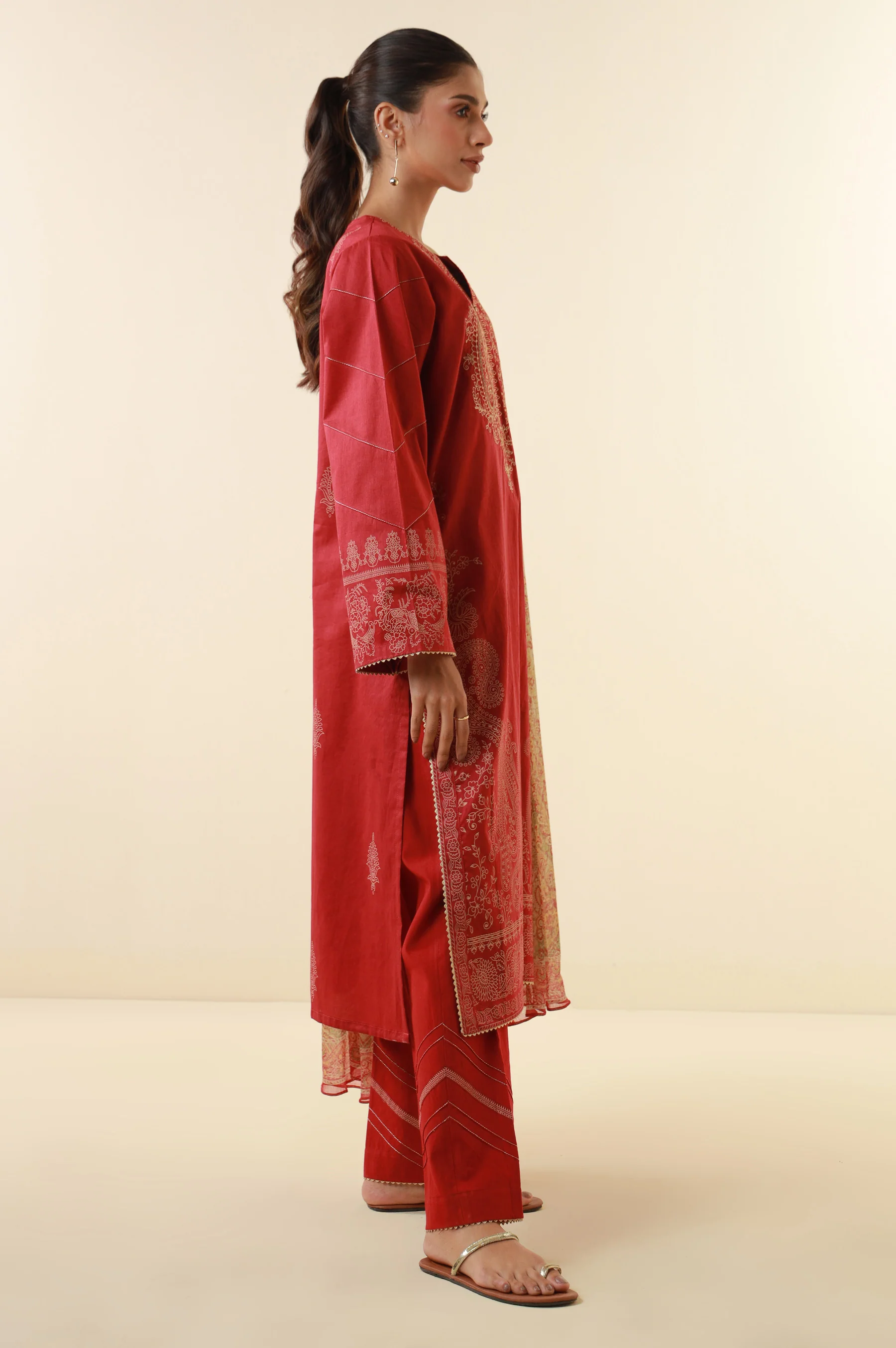 Unstitched 3 Piece Printed Lawn Suit - Image 4