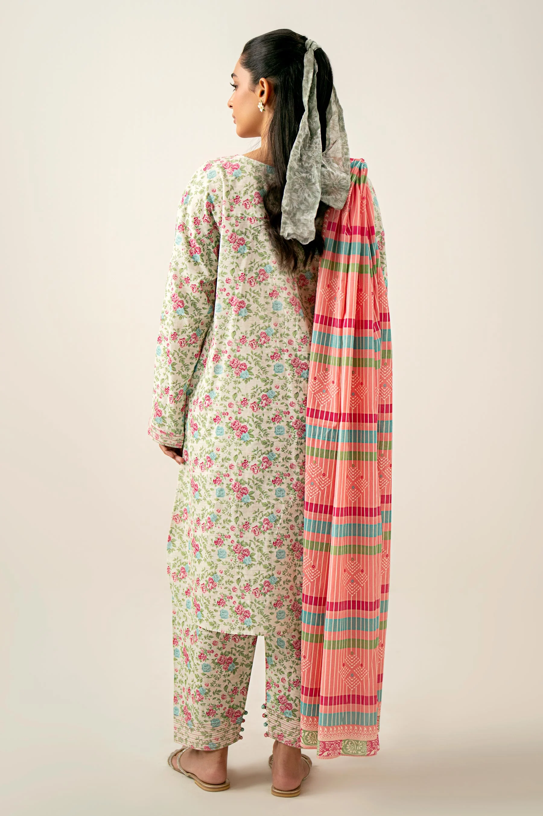 Unstitched 3 Piece Printed Lawn Suit - Image 5