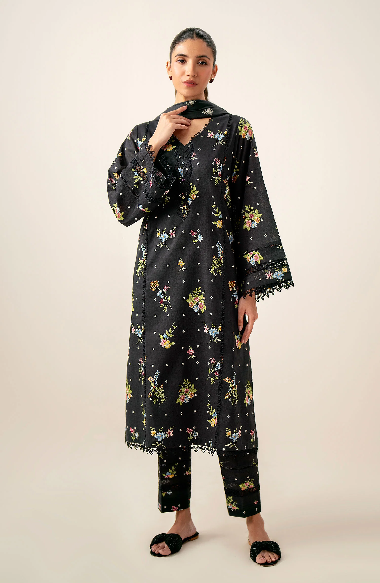 Unstitched 3 Piece Printed Lawn with Printed Cambric Bottom - Image 4
