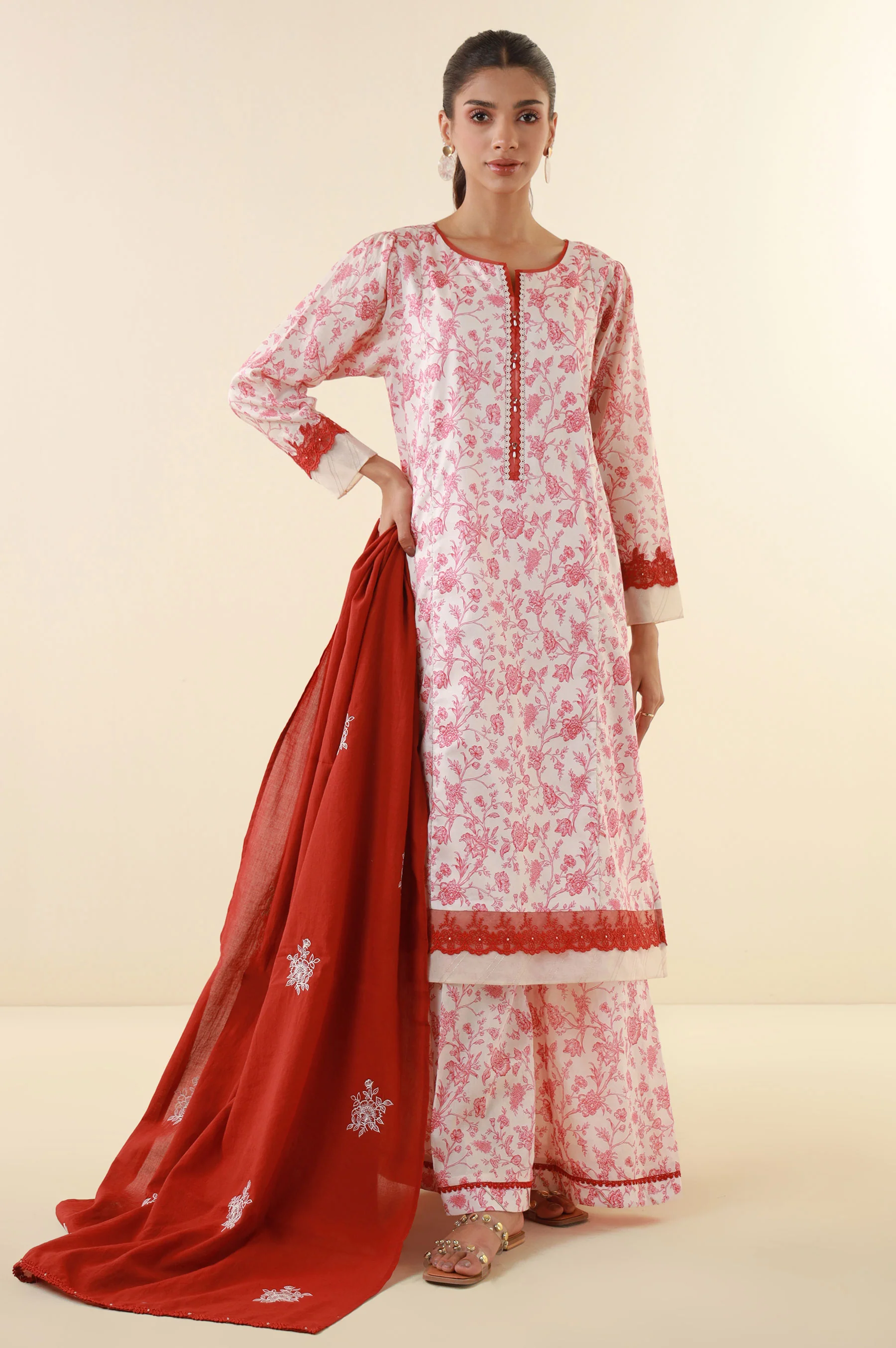 Unstitched 3 Piece Printed Lawn Suit - Image 5