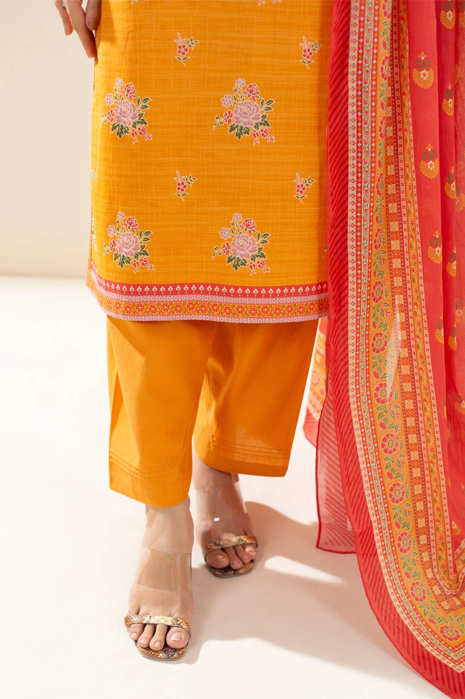 Unstitched 3 Piece Printed Lawn Suit - Image 4