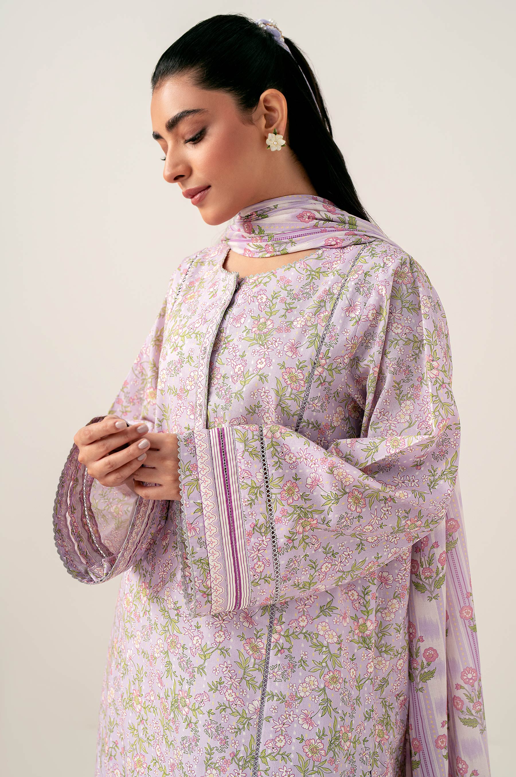 Unstitched 3 Piece Printed Lawn Shirt with Lawn Dupatta - Image 4