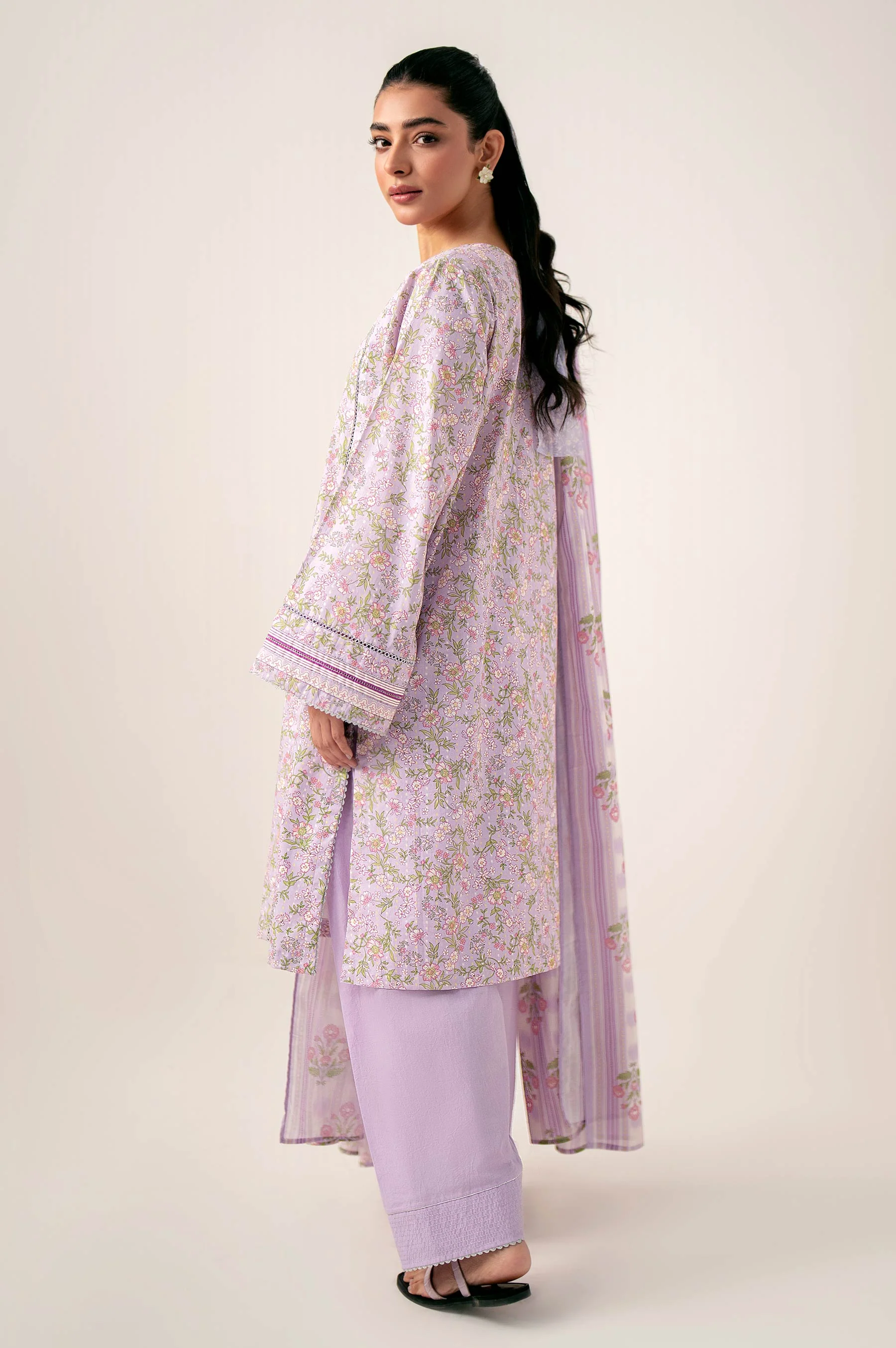 Unstitched 3 Piece Printed Lawn Shirt with Lawn Dupatta - Image 5