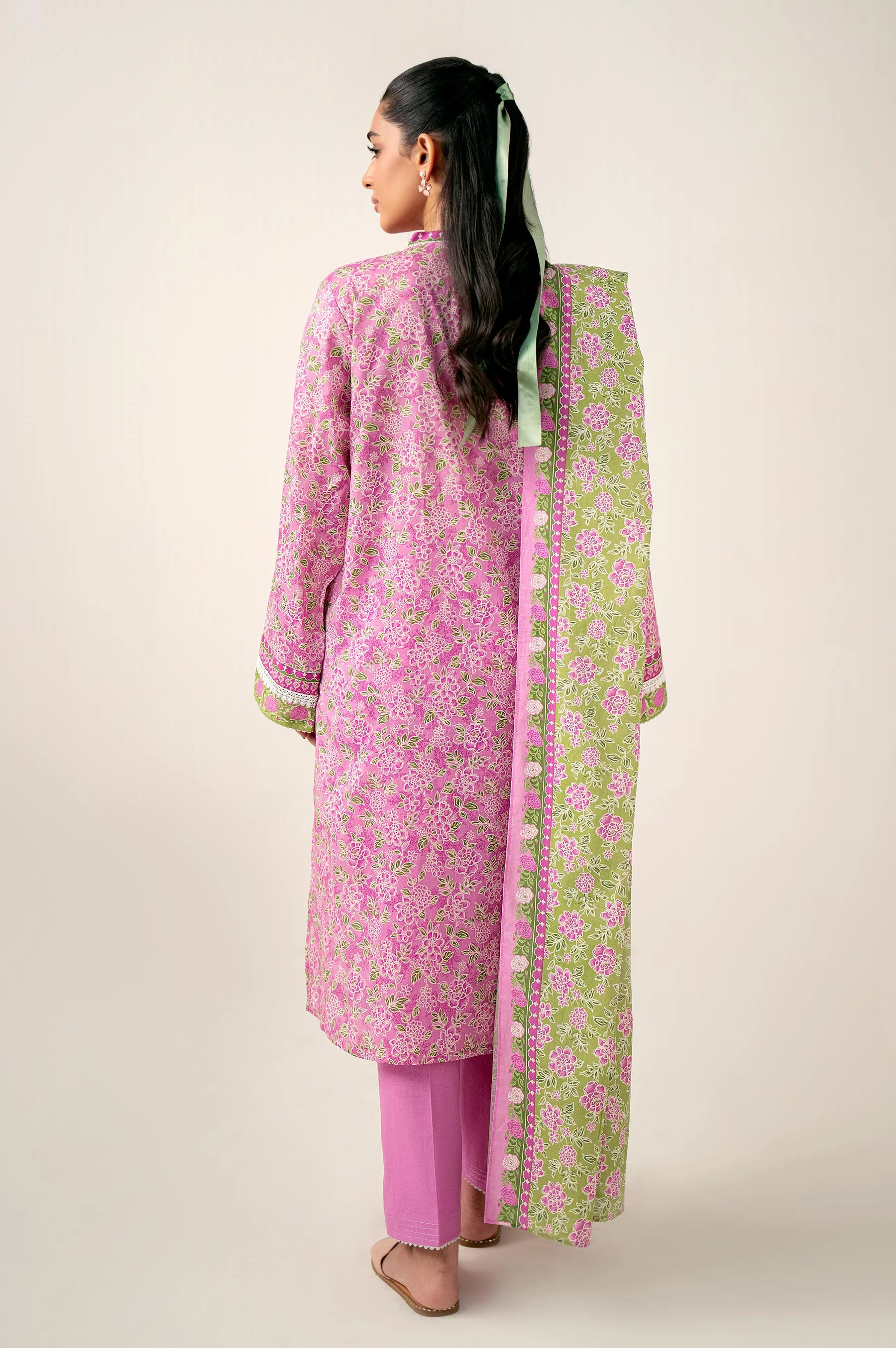Unstitched 3 Piece Printed Lawn Shirt with Lawn Dupatta - Image 4