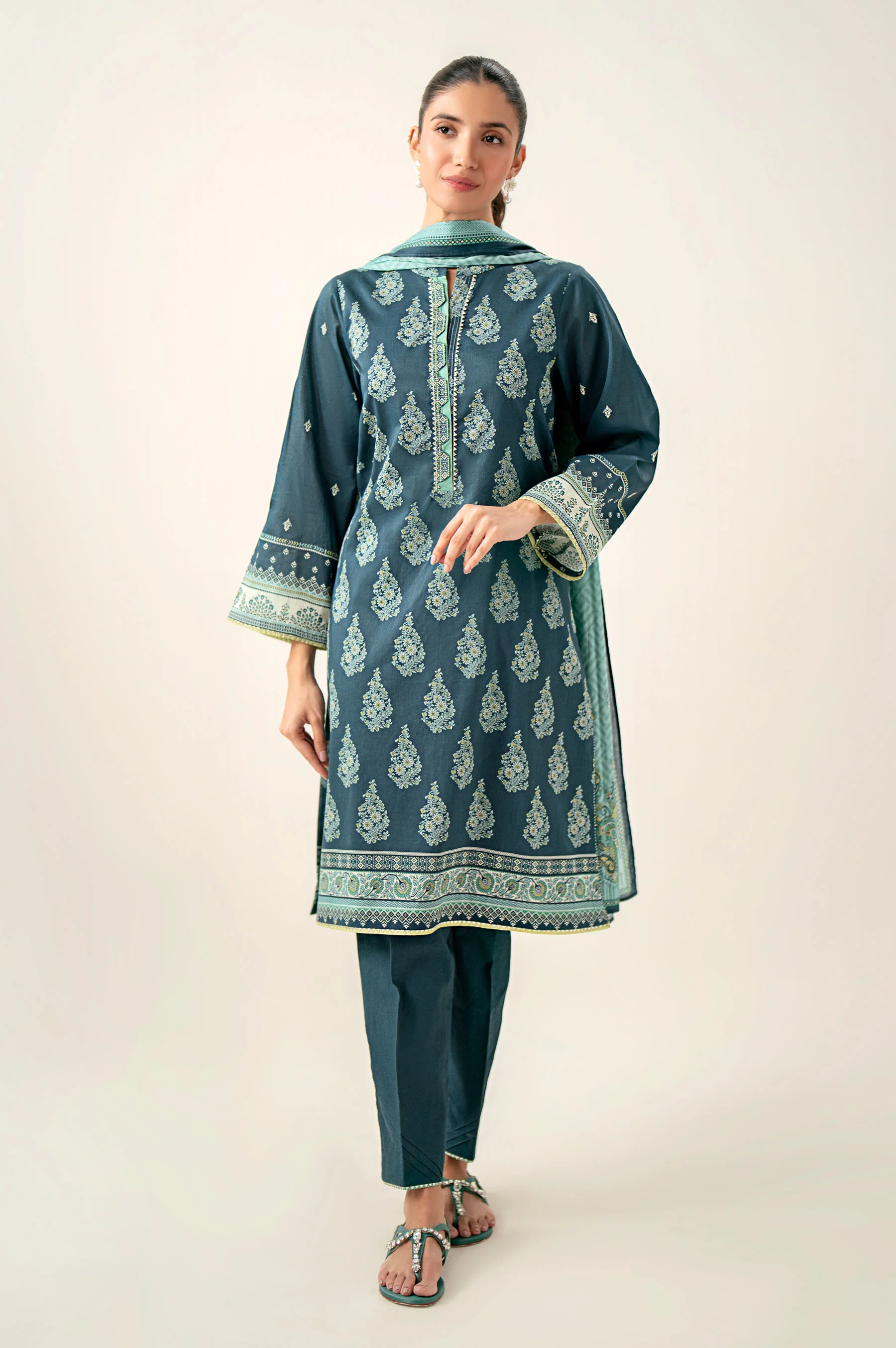 Unstitched 3 Piece Printed Lawn Shirt with Lawn Dupatta - Image 2