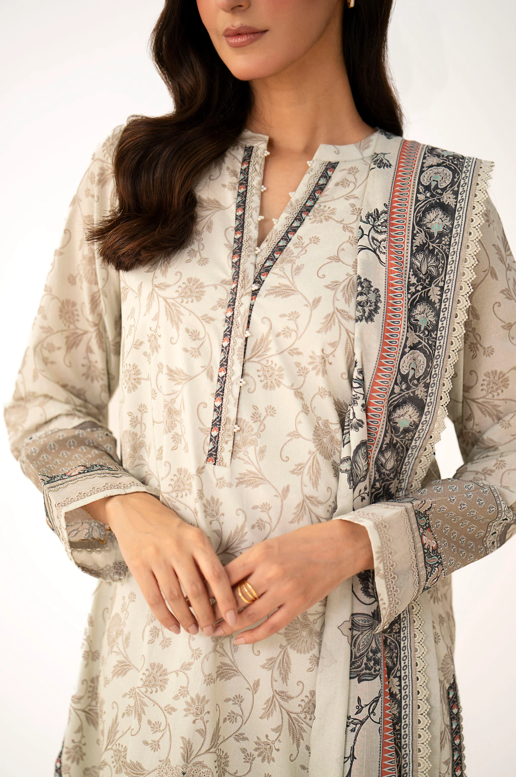 UNSTITCHED PRINTED SUIT - Image 2