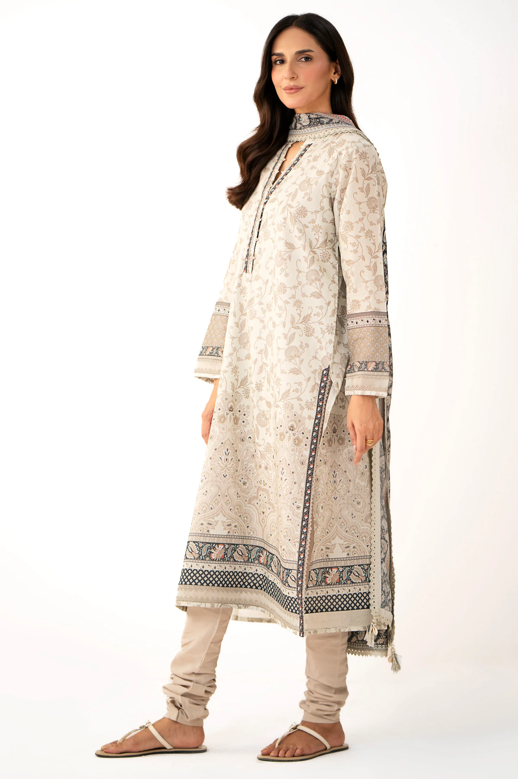 UNSTITCHED PRINTED SUIT - Image 5