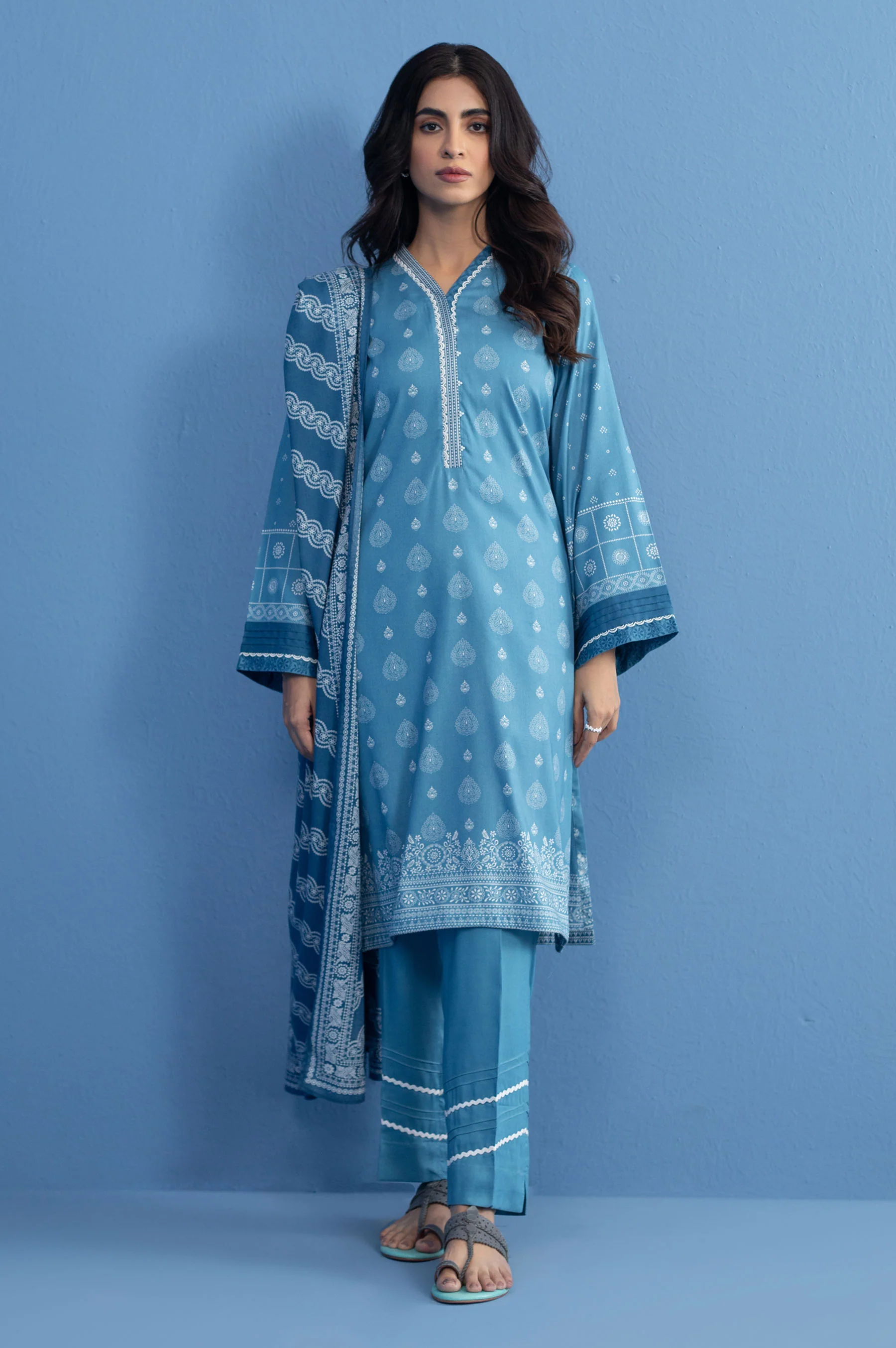 Unstitched 3 Piece Printed Linen Viscose Suit - Image 7