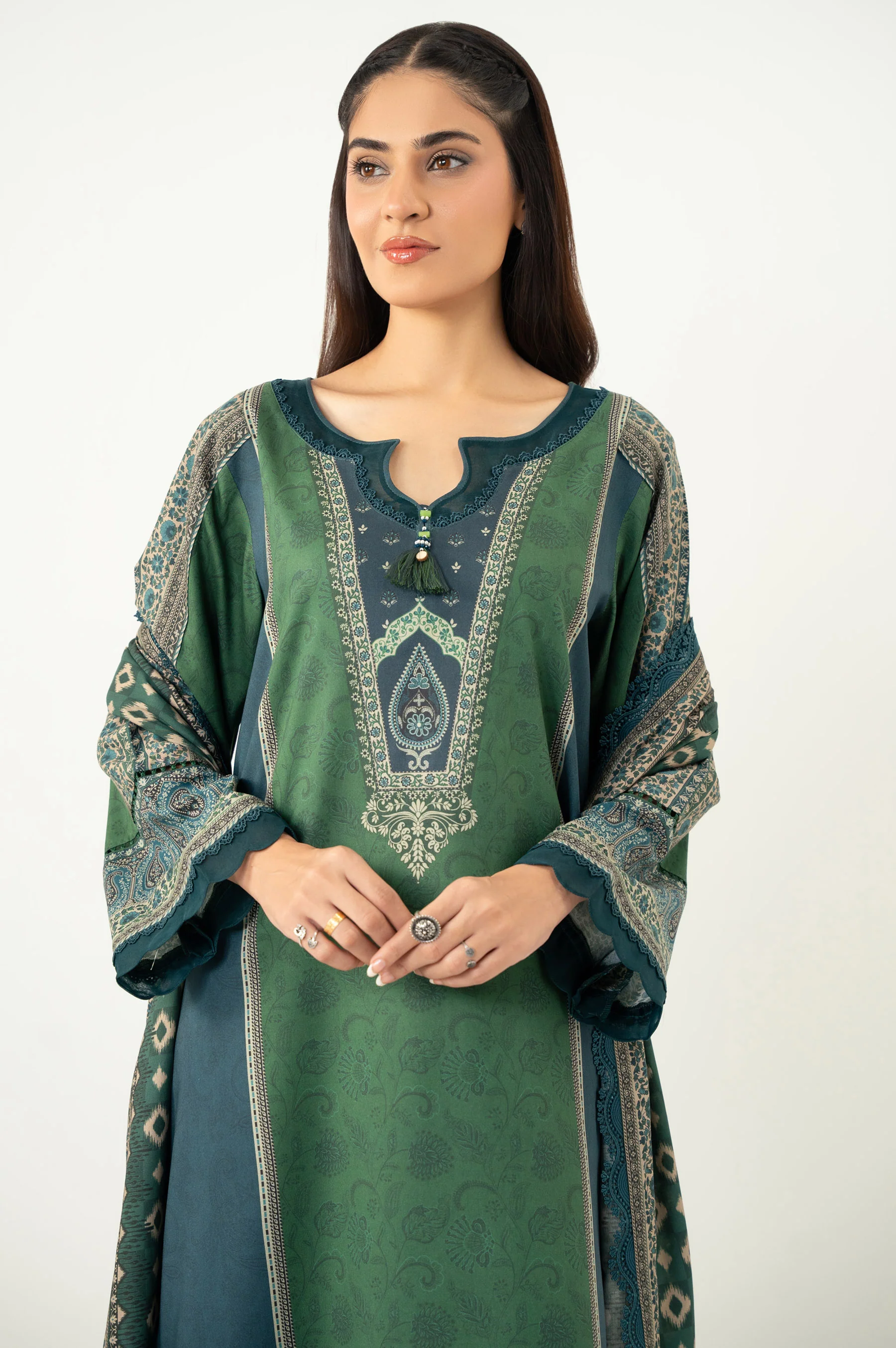 UNSTITCHED 3 PIECE PRINTED SUIT - Image 2