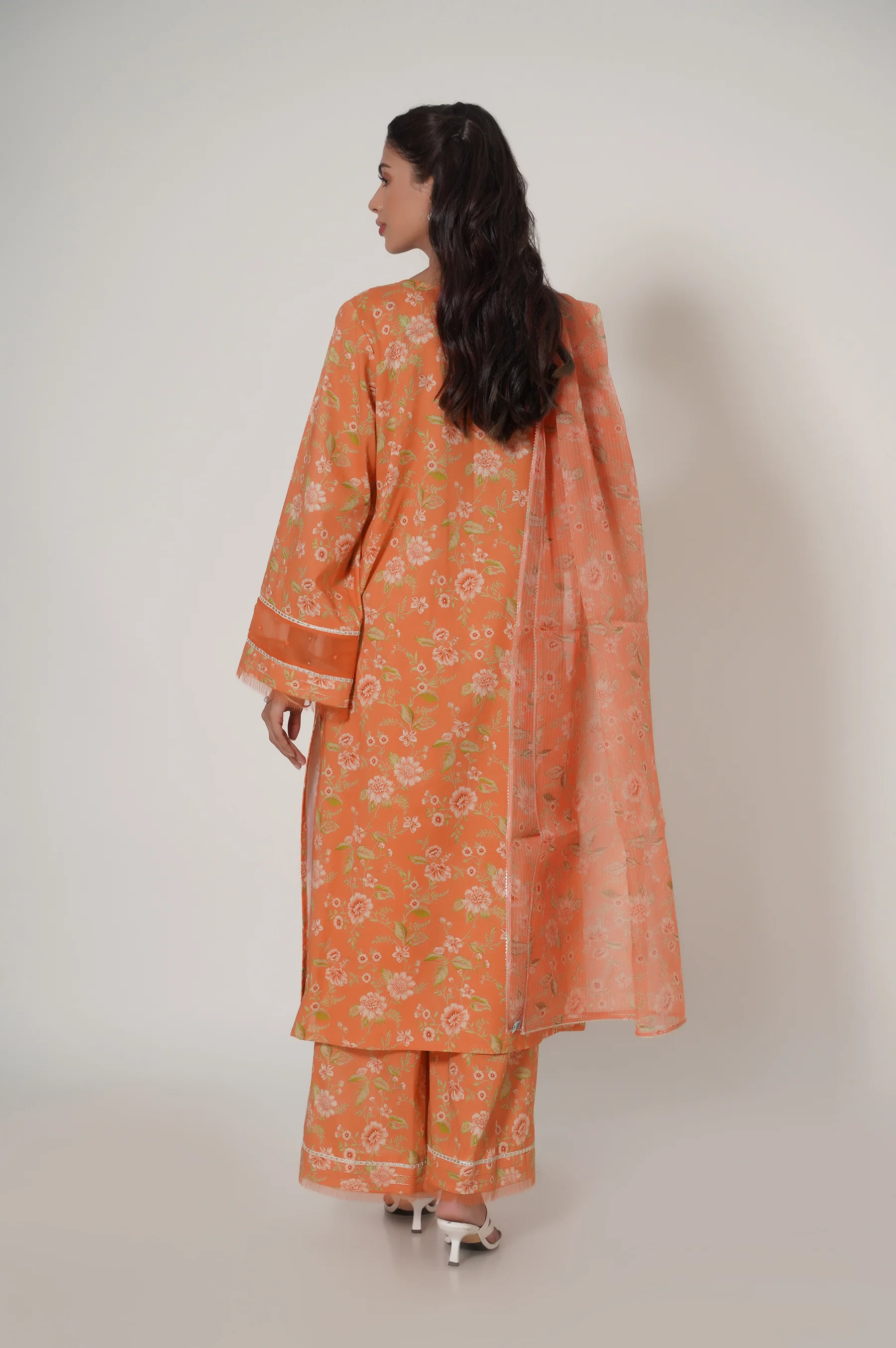 Unstitched 3 Piece Printed Cambric Suit - Image 4