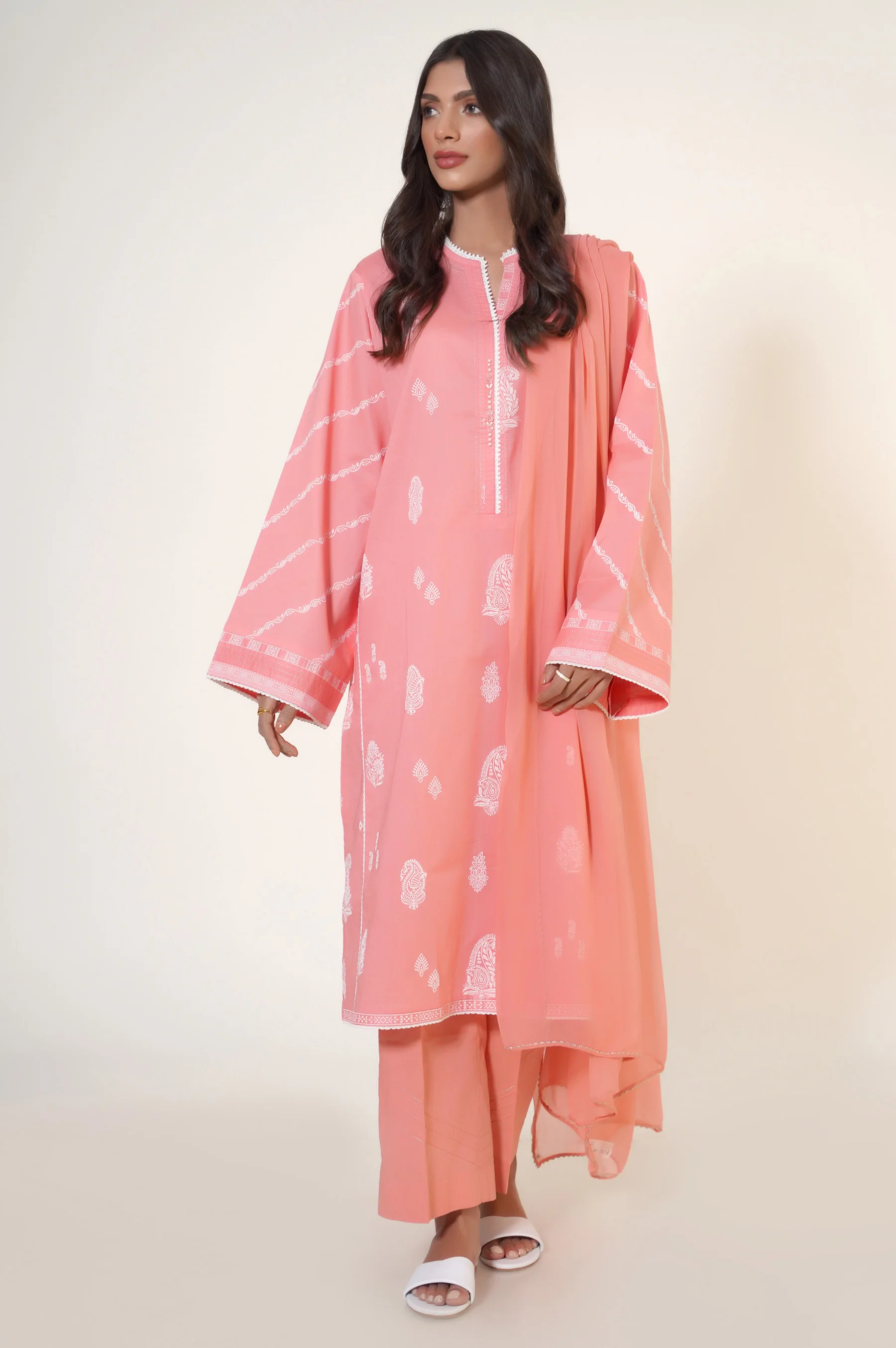 Unstitched 3 Piece Puff Printed Lawn Suit - Image 2
