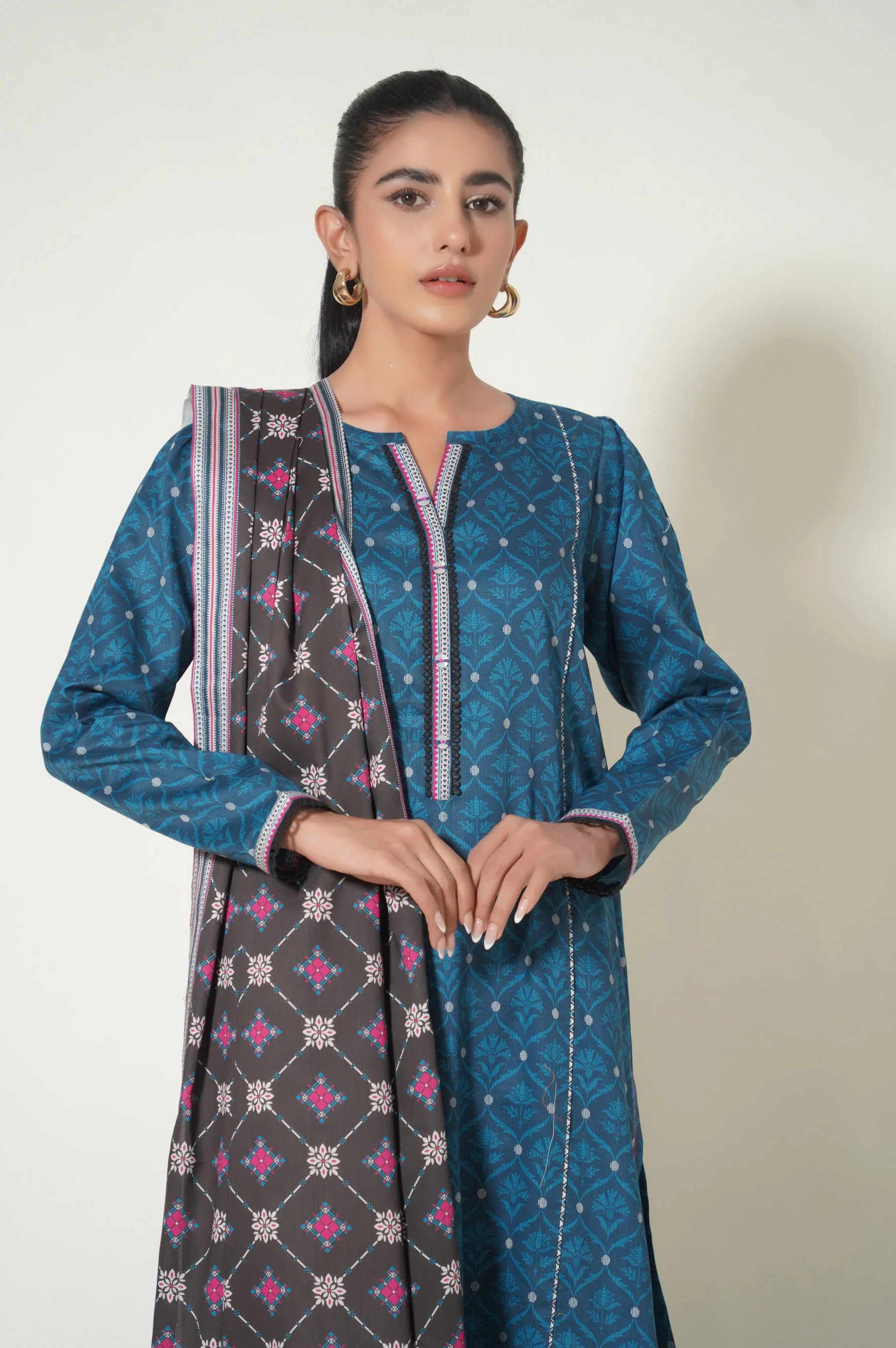 Unstitched 3 Piece Cottel Printed Suit - Image 2