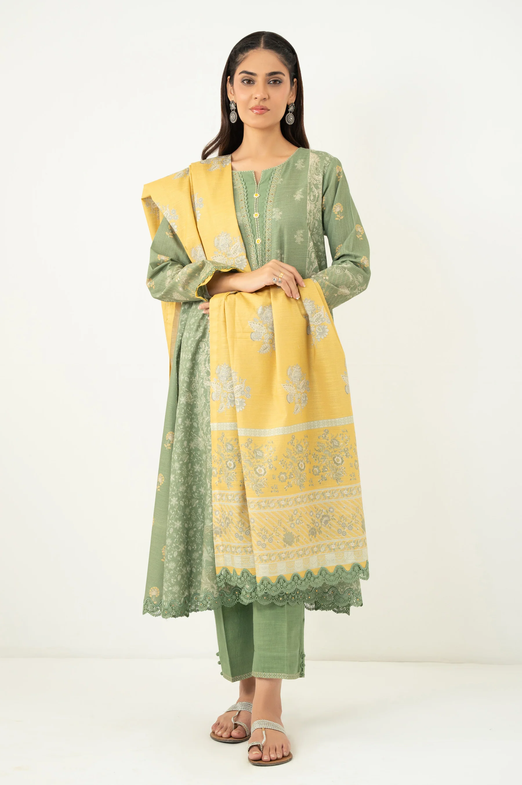 UNSTITCHED PRINTED SUIT - Image 6