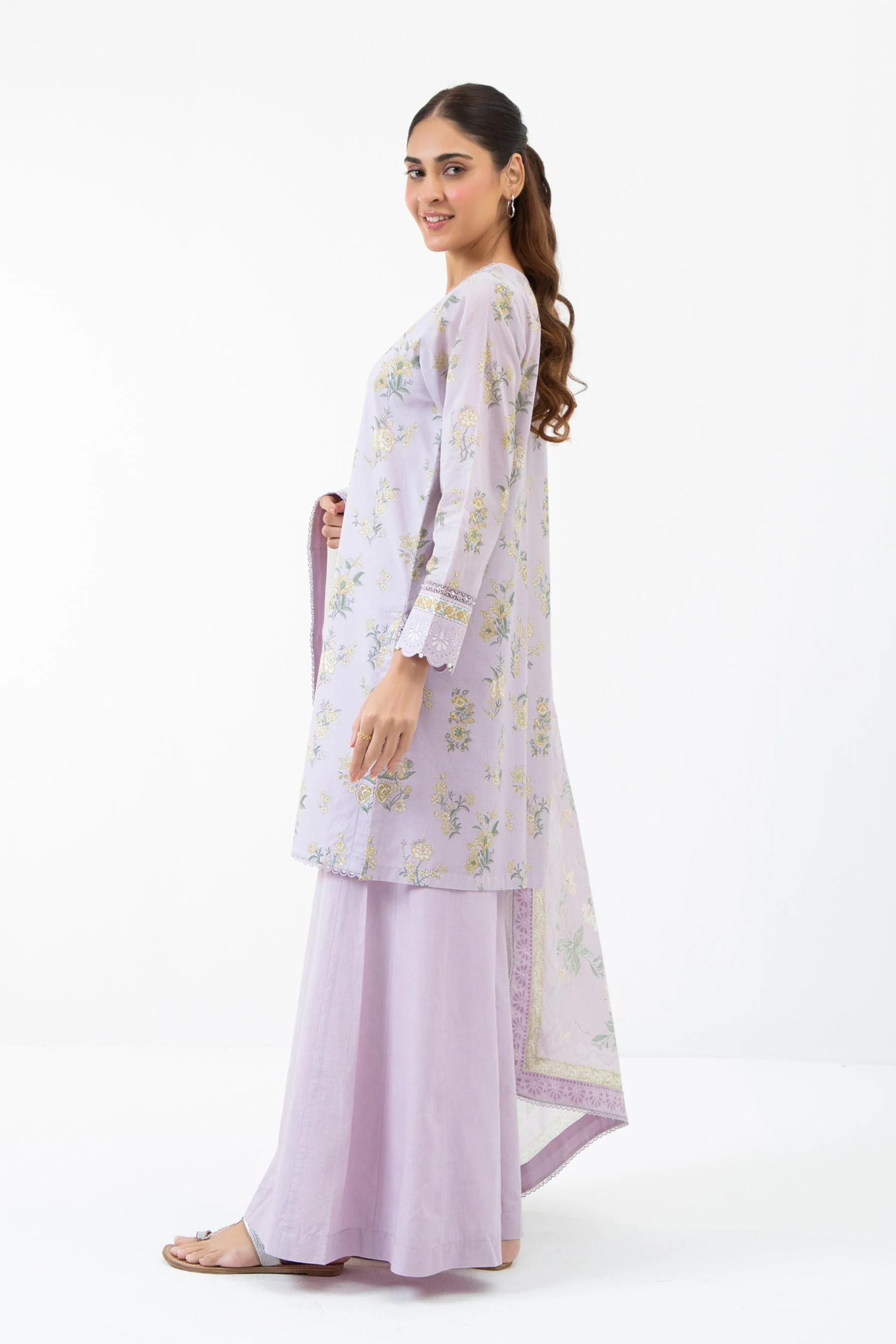 PRINTED CAMBRIC UNSTITCHED 3 PIECE SUIT - Image 3