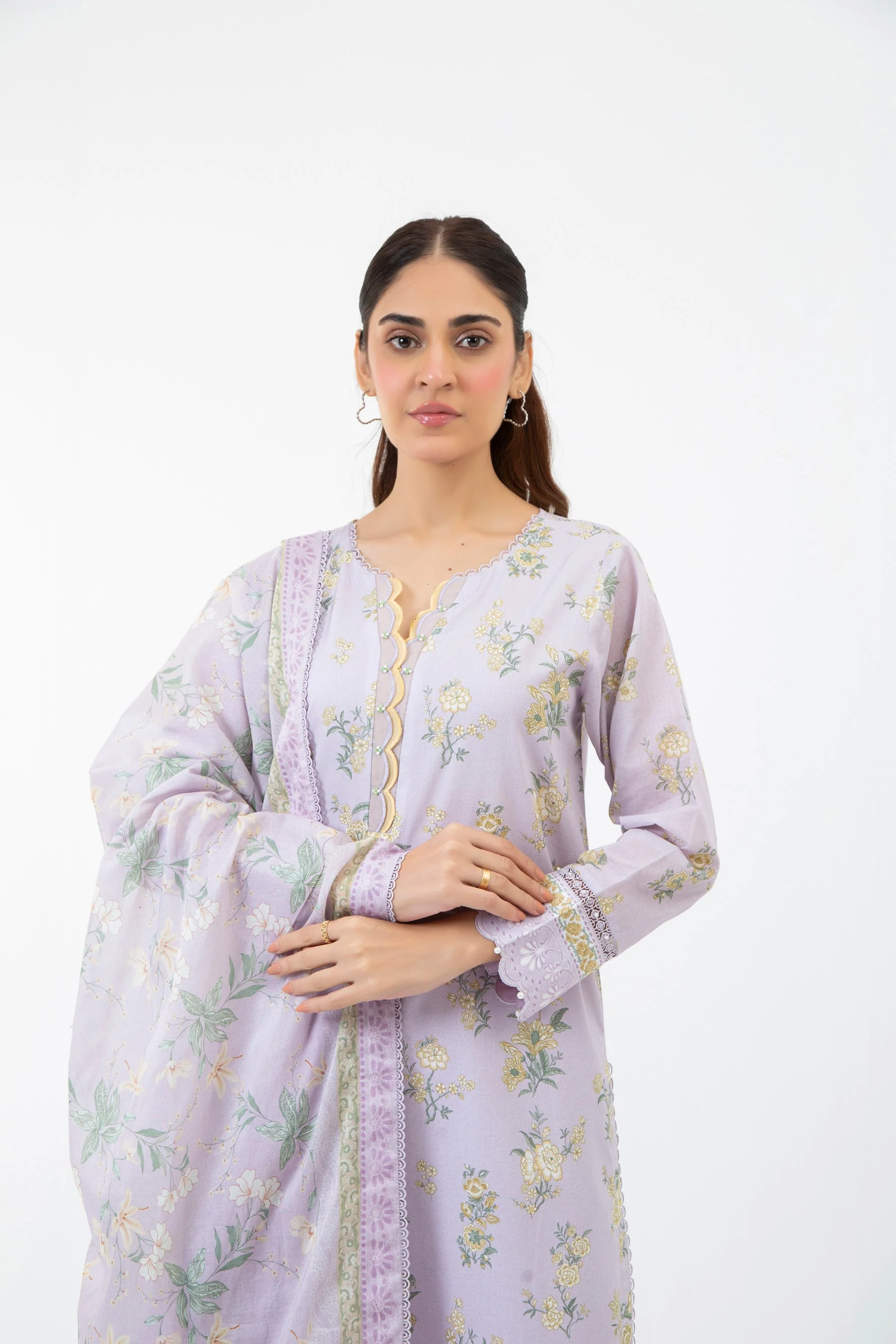 PRINTED CAMBRIC UNSTITCHED 3 PIECE SUIT - Image 6