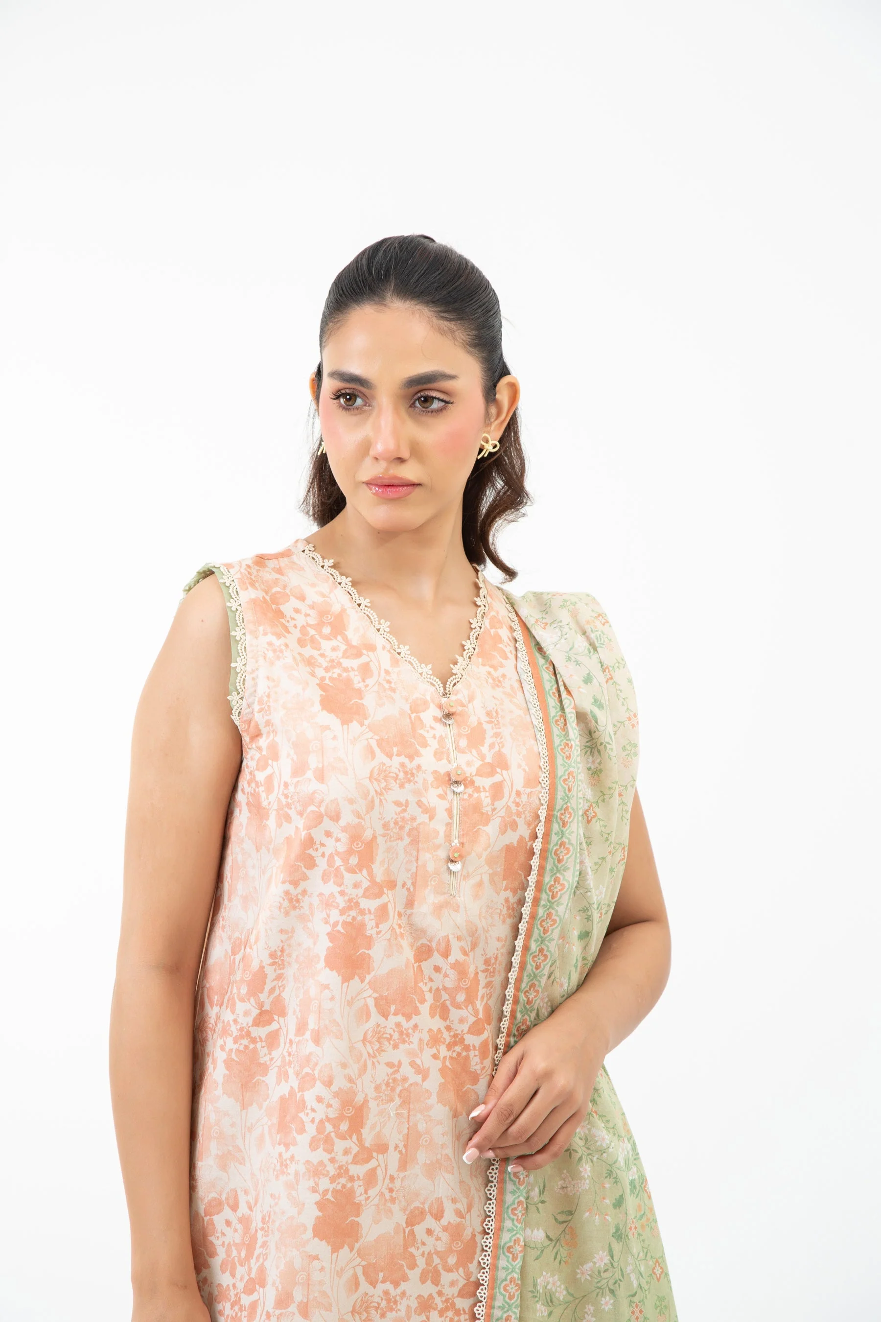 PRINTED CAMBRIC UNSTITCHED 3 PIECE SUIT - Image 5
