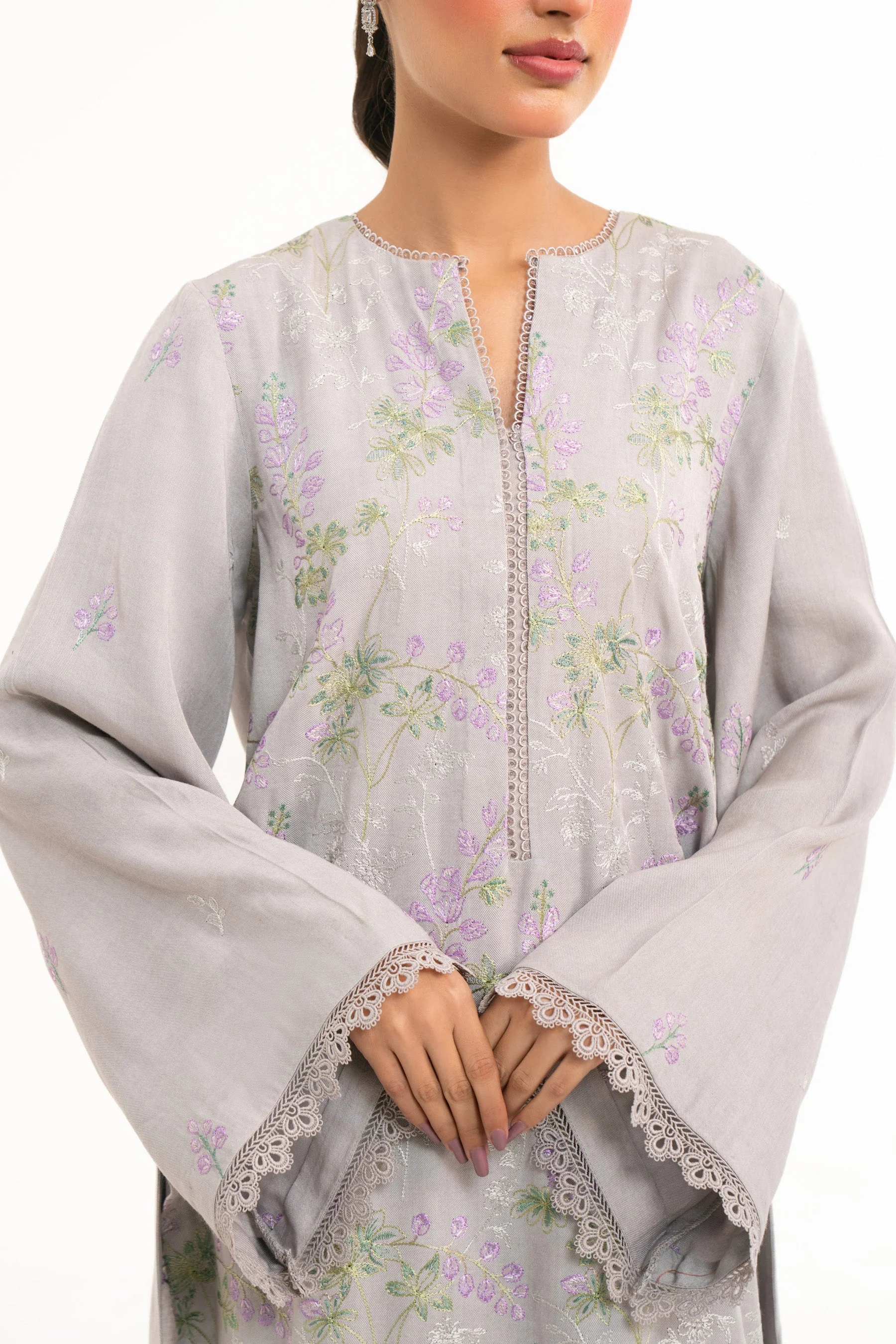 UNSTITCHED EMBROIDERED SUIT (FACTORY E-OUTLET) - Image 6