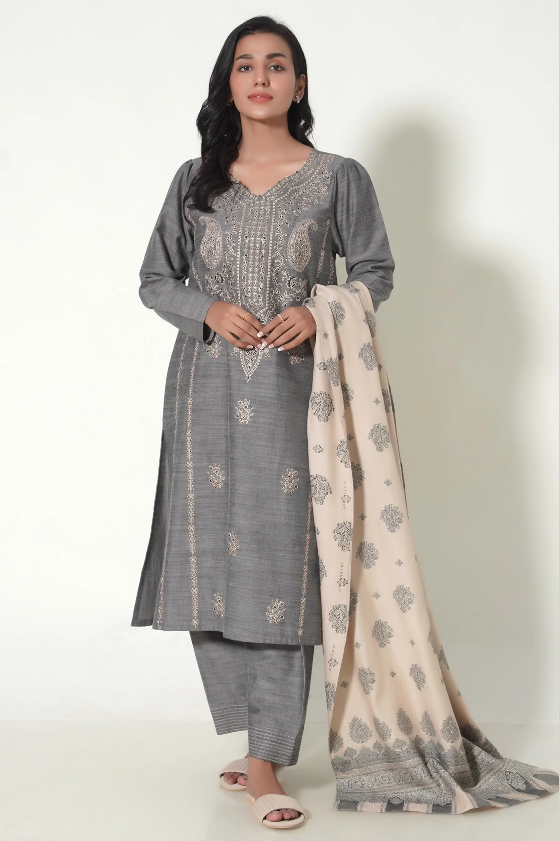 Unstitched 3 Piece Textured Slub Suit - Image 5