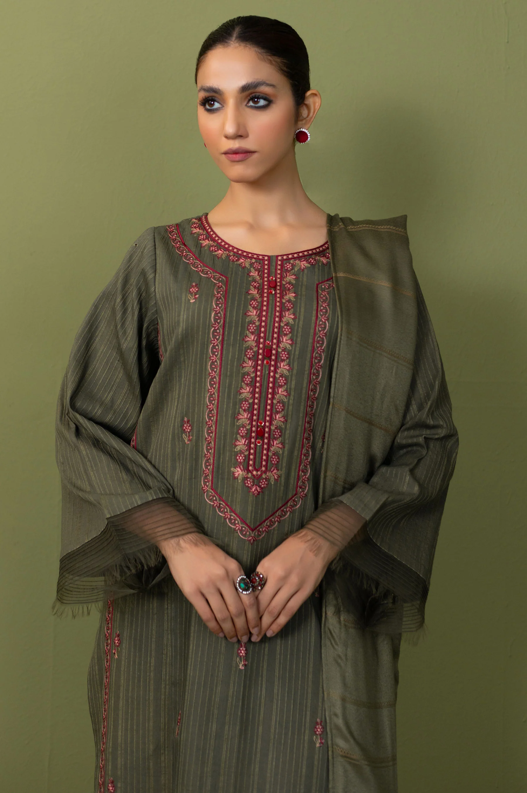 Unstitched 3 Piece Textured Slub Suit - Image 3